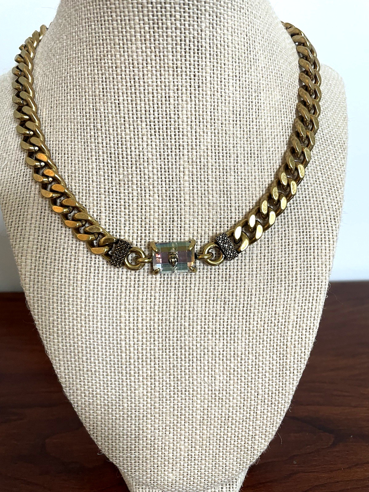 Kurt Geiger London GOLD TONE IRIDESCENT PENDANT COLLAR NECKLACE