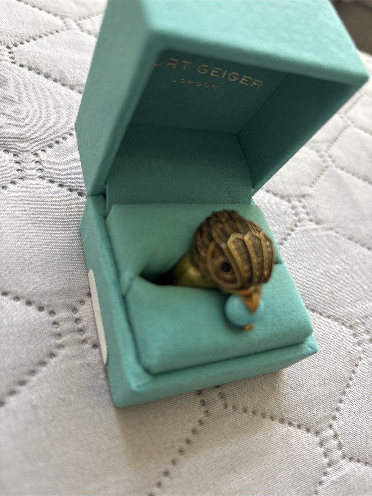 KURT GEIGER LONDON ANTIQUED GOLD TONE EAGLE HEAD RING TURQUOISE 8 New In Box