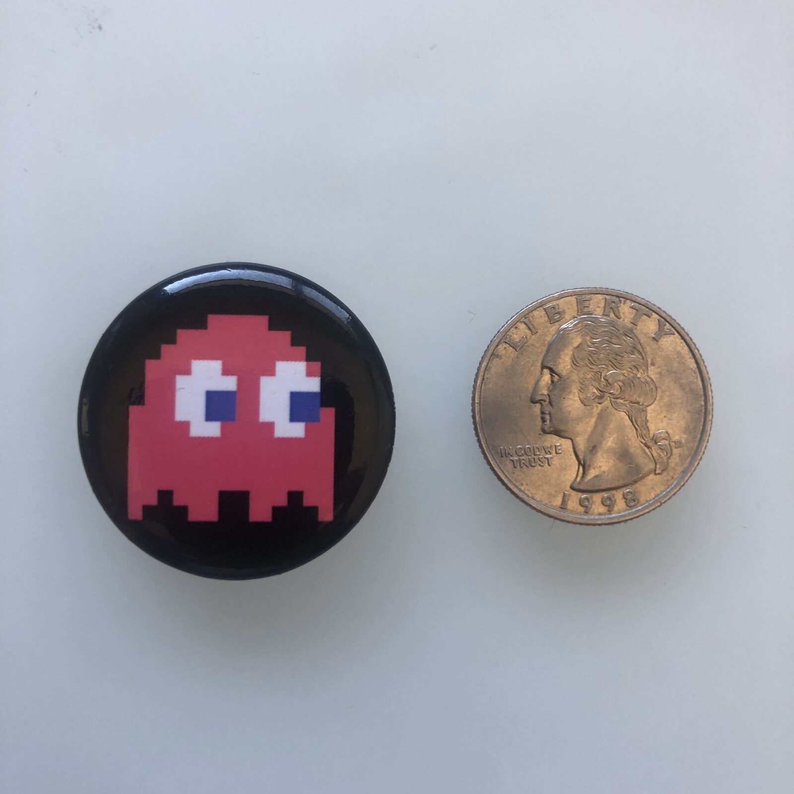 Pac-Man Blinky Red Ghost Metal Pin 1.25 Inch Round Arcade Game Collectible