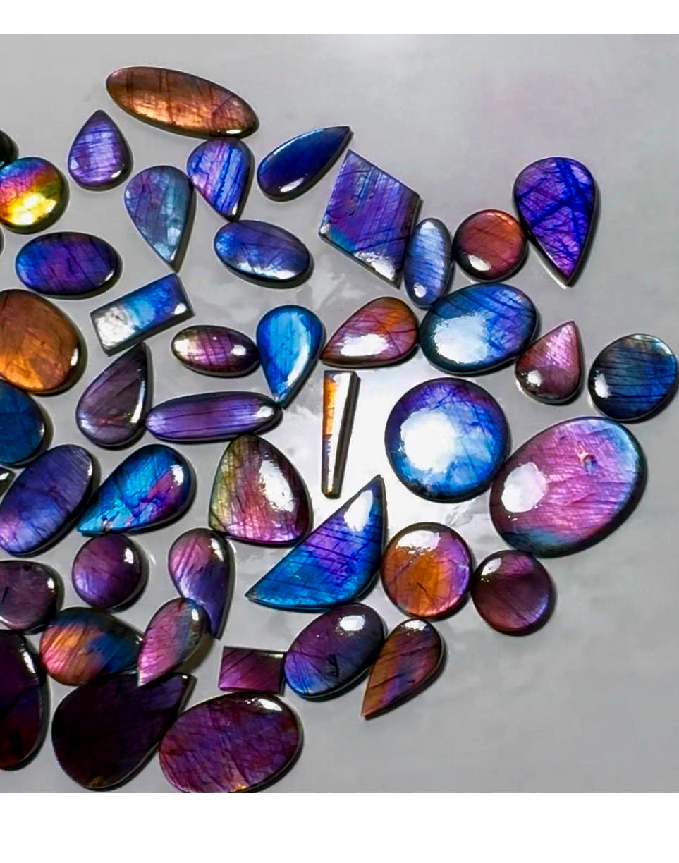 1 Kilogram Wholesale Lot Natural Purple Fire Labradorite Mix Cabochon Gemstone
