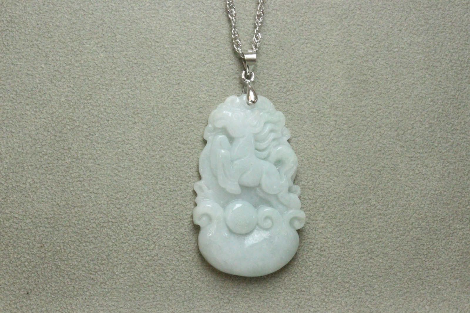 Natural White green A Jadeite jade Hand-Carved Horse (Chinese Zodiac) Pendant