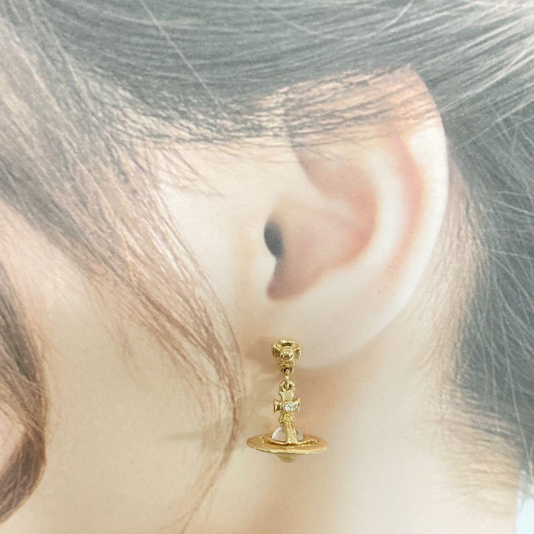 Vivienne Westwood Earrings Pierce Petite Orb Gold 2.5cm x 1.4cm w/drawstring
