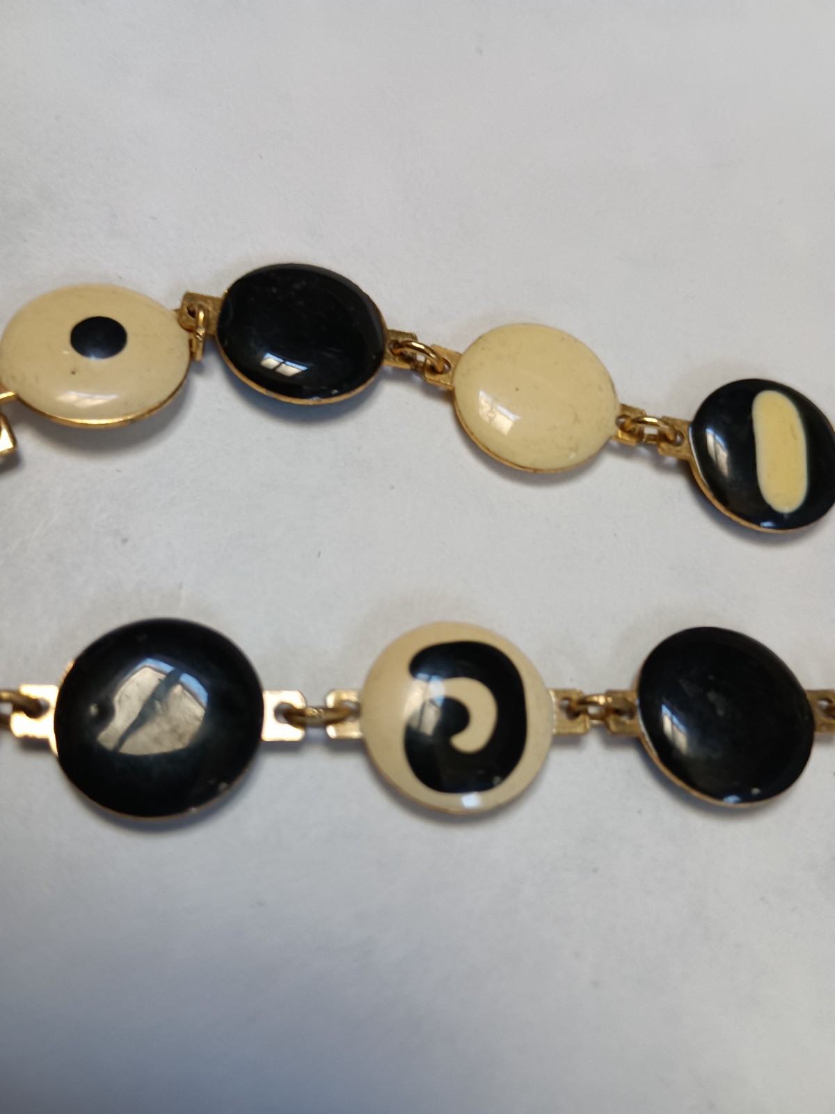 Premier Designs Pure Sophistication Black Cream Enamel Disc Statement Necklace 2
