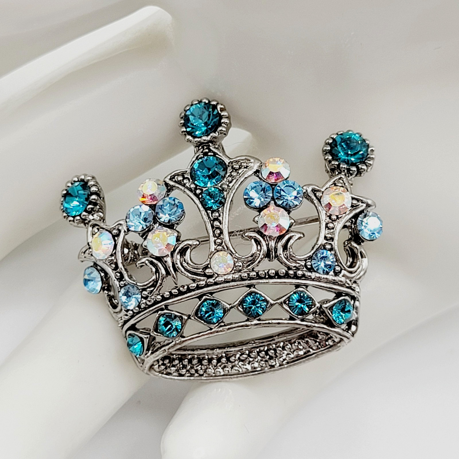 Regal Royal Queen Crown with Light Blue Rhinestone Silver Tone Pendant Brooch