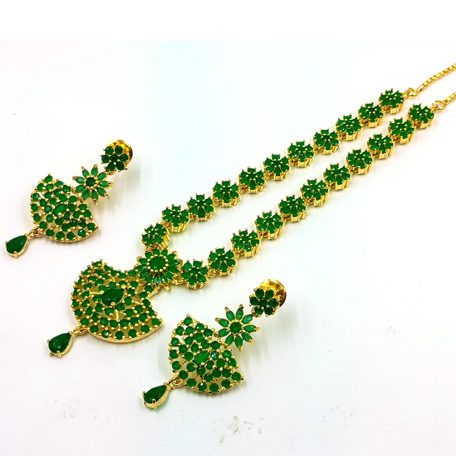 Traditional South Indian 22k Gold Plated Emerald Stone Necklace Set