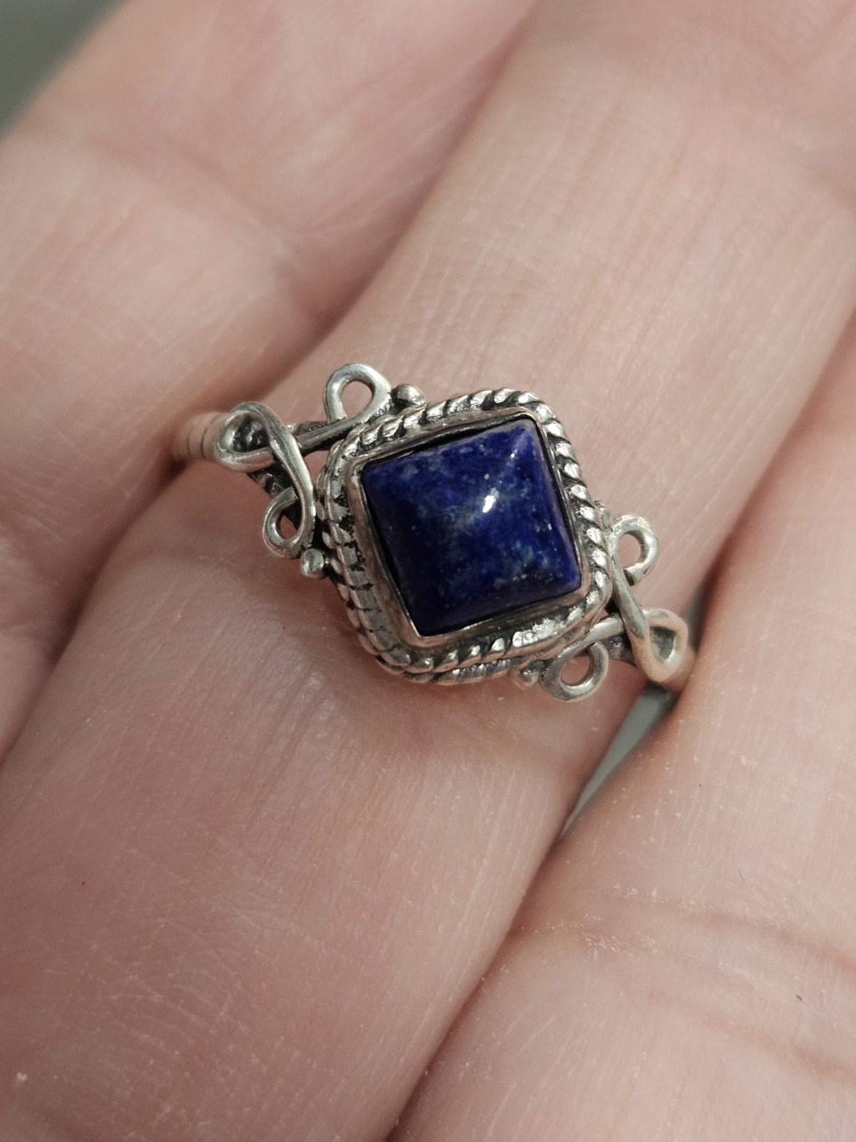 Vintage Diamond Shaped Lapis Lazuli 925 Sterling Silver Ring 2.2g Size 10