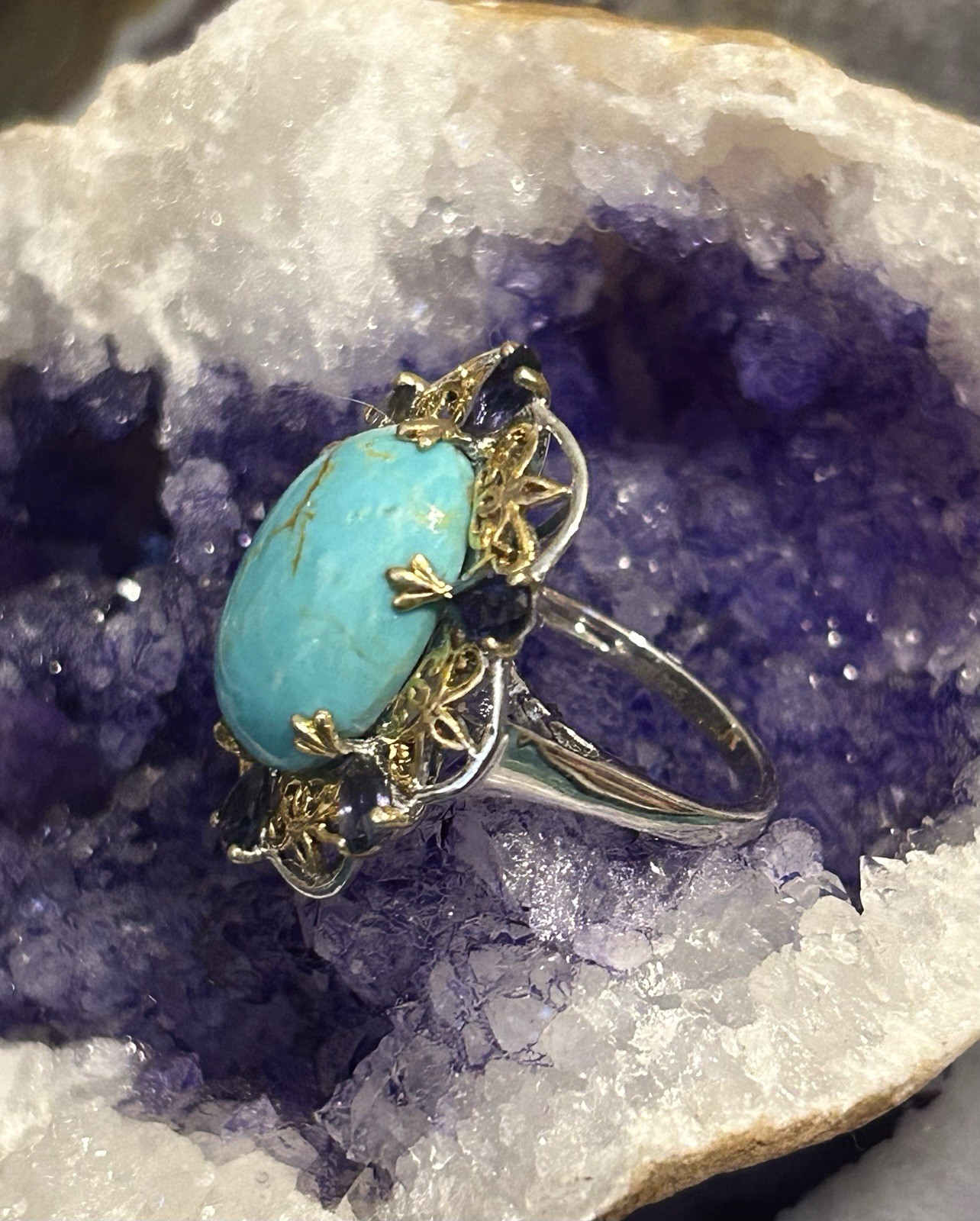 Vintage Sterling Silver Turquoise, Iolite, & Topaz Ring Size 7.5
