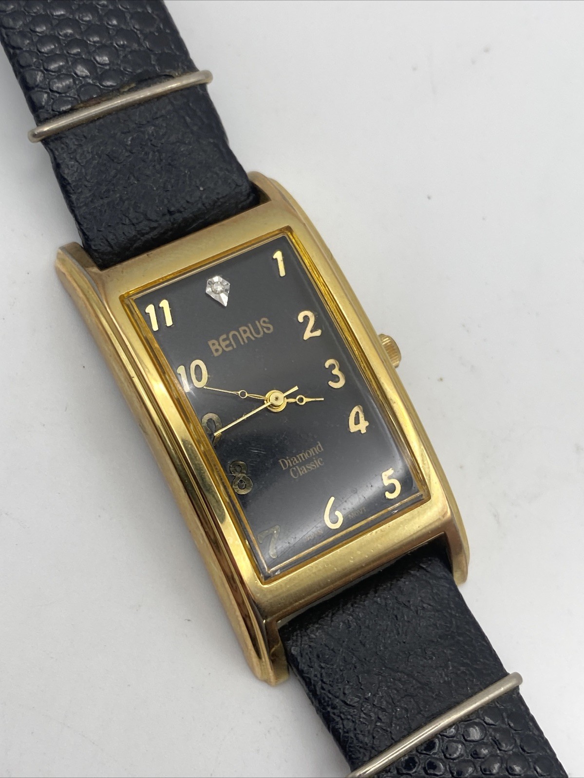 Men’s Black Dial Benrus Quartz Diamond Classic Curved Case Watch New Battery