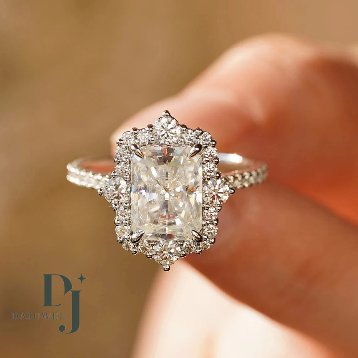 F/VVS1 Moissanite Halo Engagement Ring Solid 14K White Gold 2.50 CT Radiant Cut