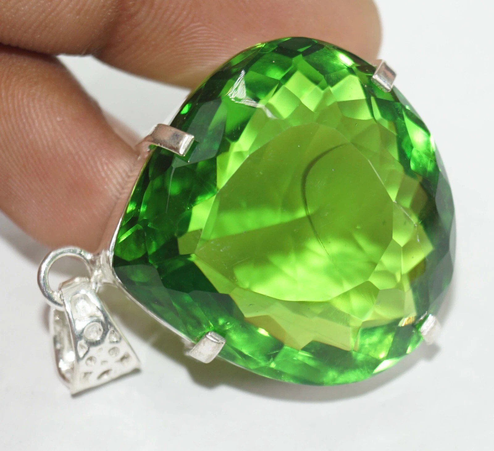 Certified Natural 101.60 Ct Green Topaz Pear Cut Pendant Loose Gemstone