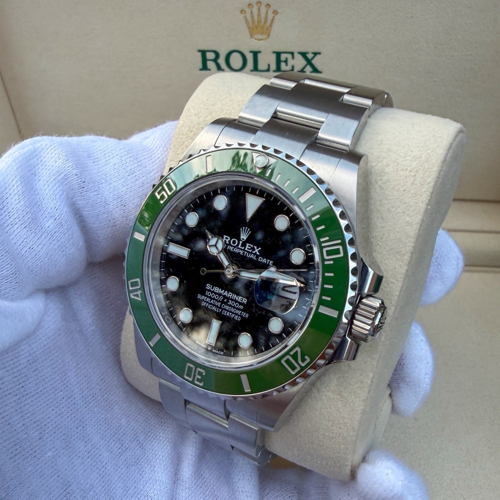 UNW0RN 2025 Rolex Submariner 126610LV Starbucks MK2 41mm Complete Box Papers