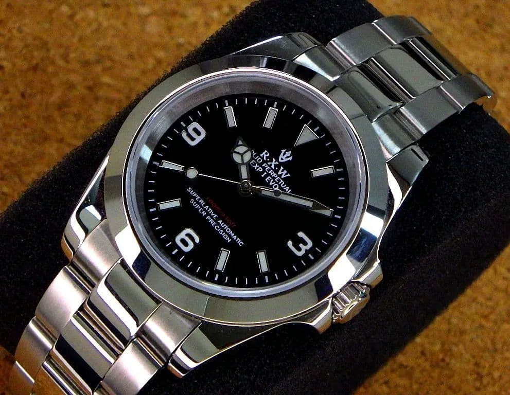 RXW EXPIEVO Red Depth Automatic Men’s Wristwatch NH35A 39mm Box Japan