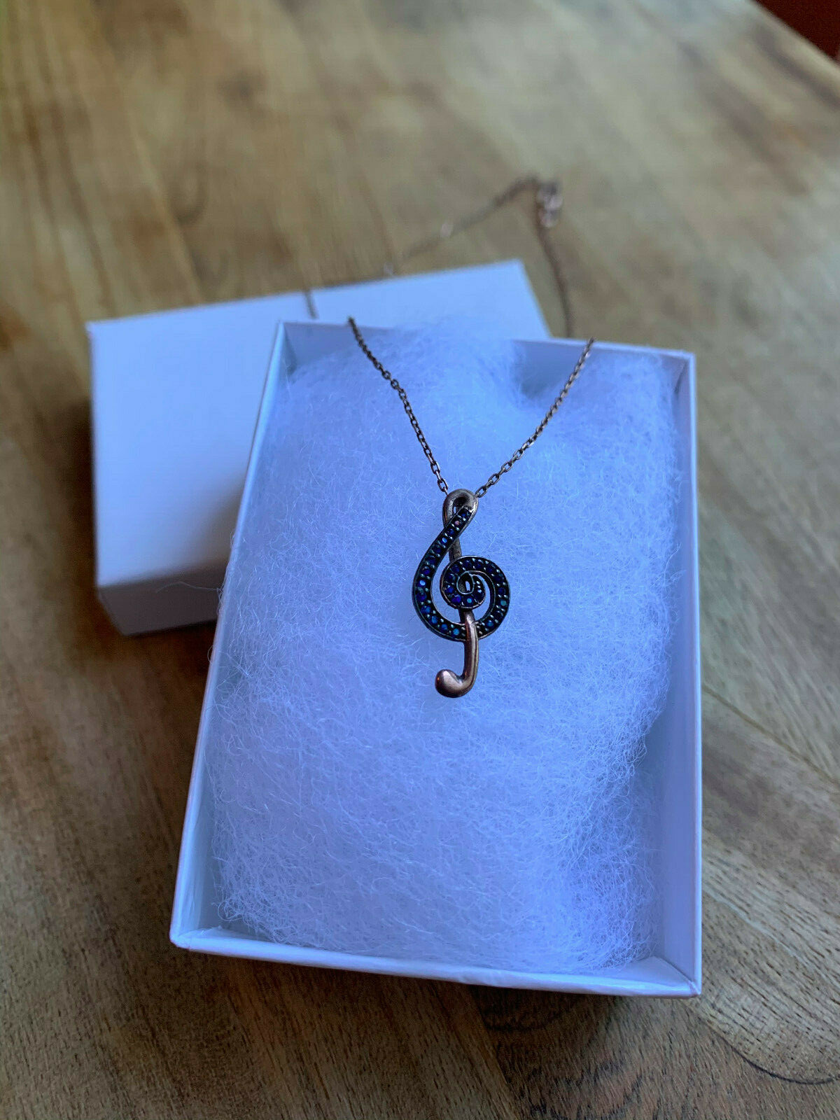 Musical clef necklace with blue stones,Silver Plated – Never worn – From Europe 