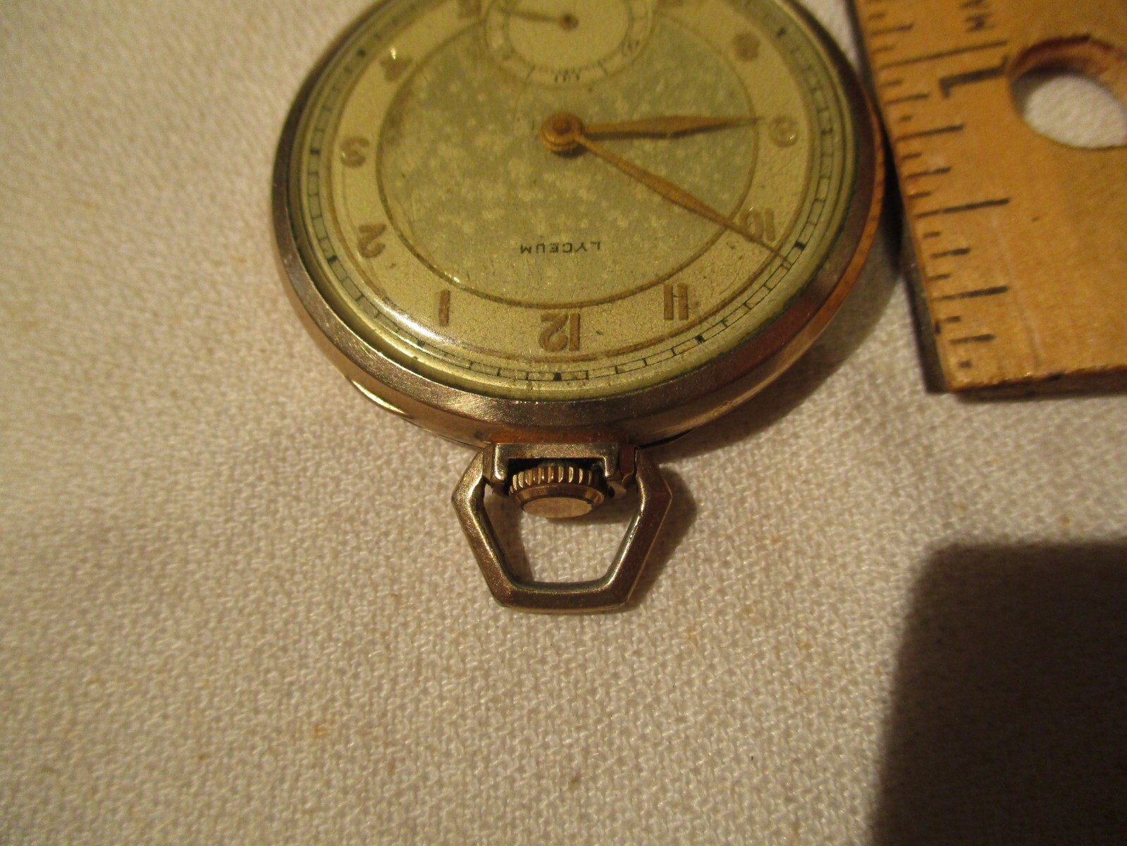 VINTAGE LYCEUM 10K GOLD FILLED YELLOW GOLD CASE 17 JEWEL MENS POCKET WATCH
