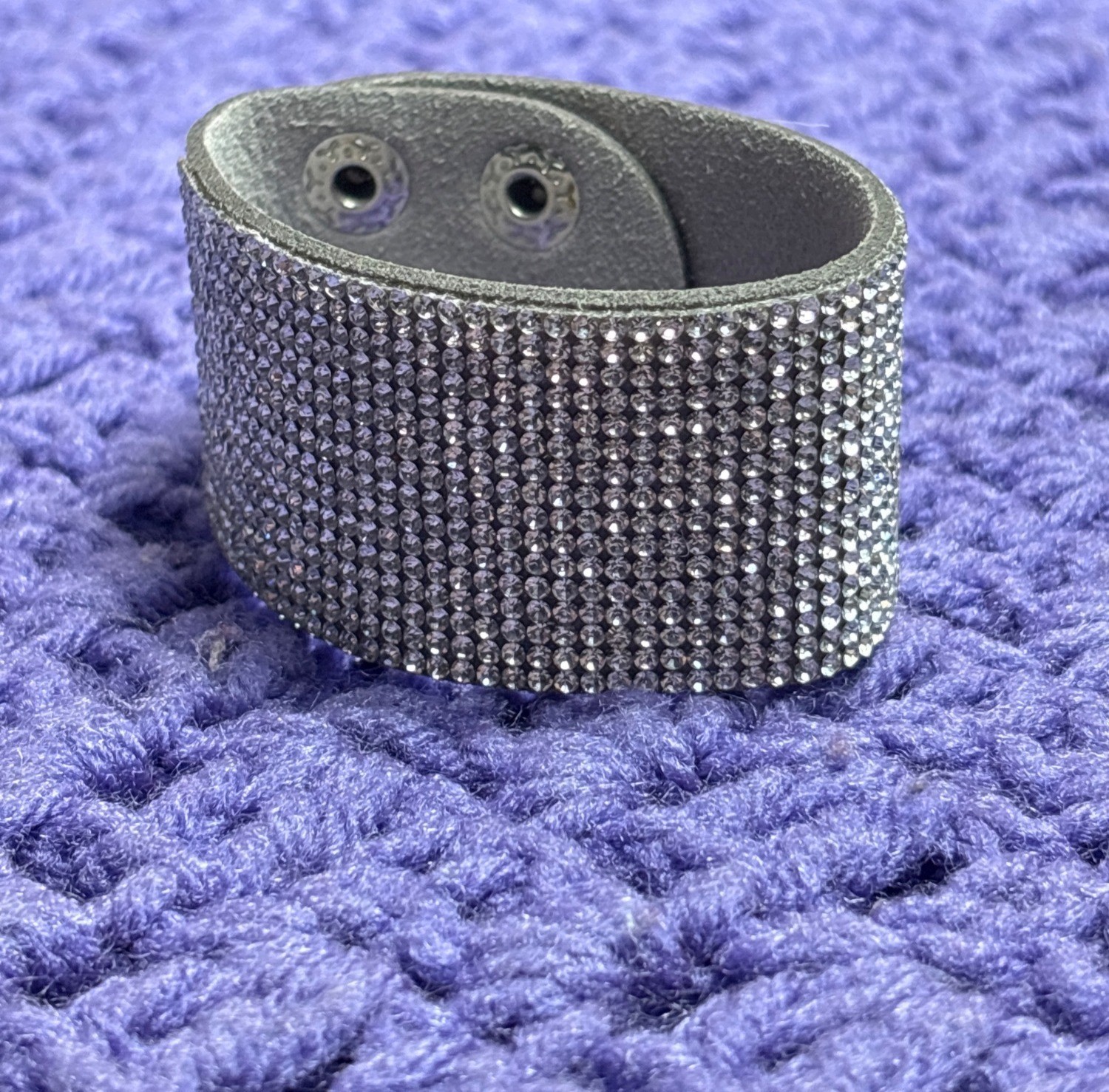 Grey Faux Suede Clear Rhinestone Pave Snap Bracelet 6.75 – 7.5 inches