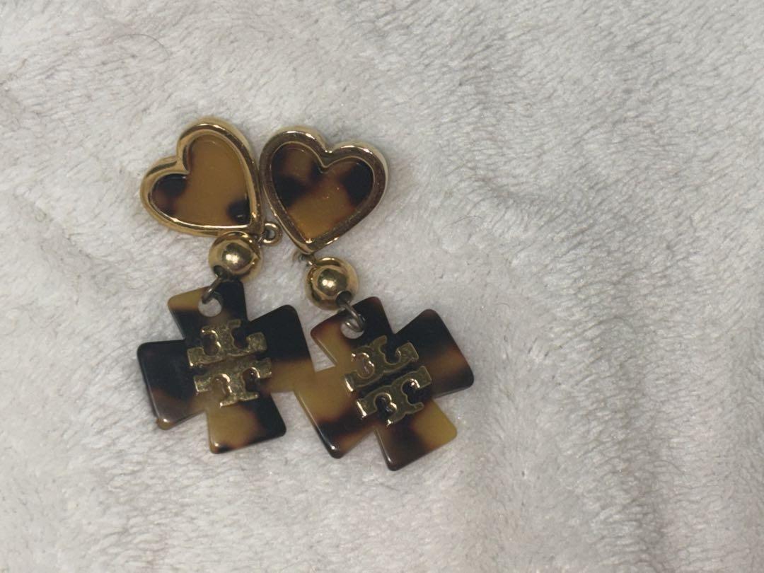 Tory Burch Women Earrings Year-End /Heart Limited Edition VHTF Rare Double T Log