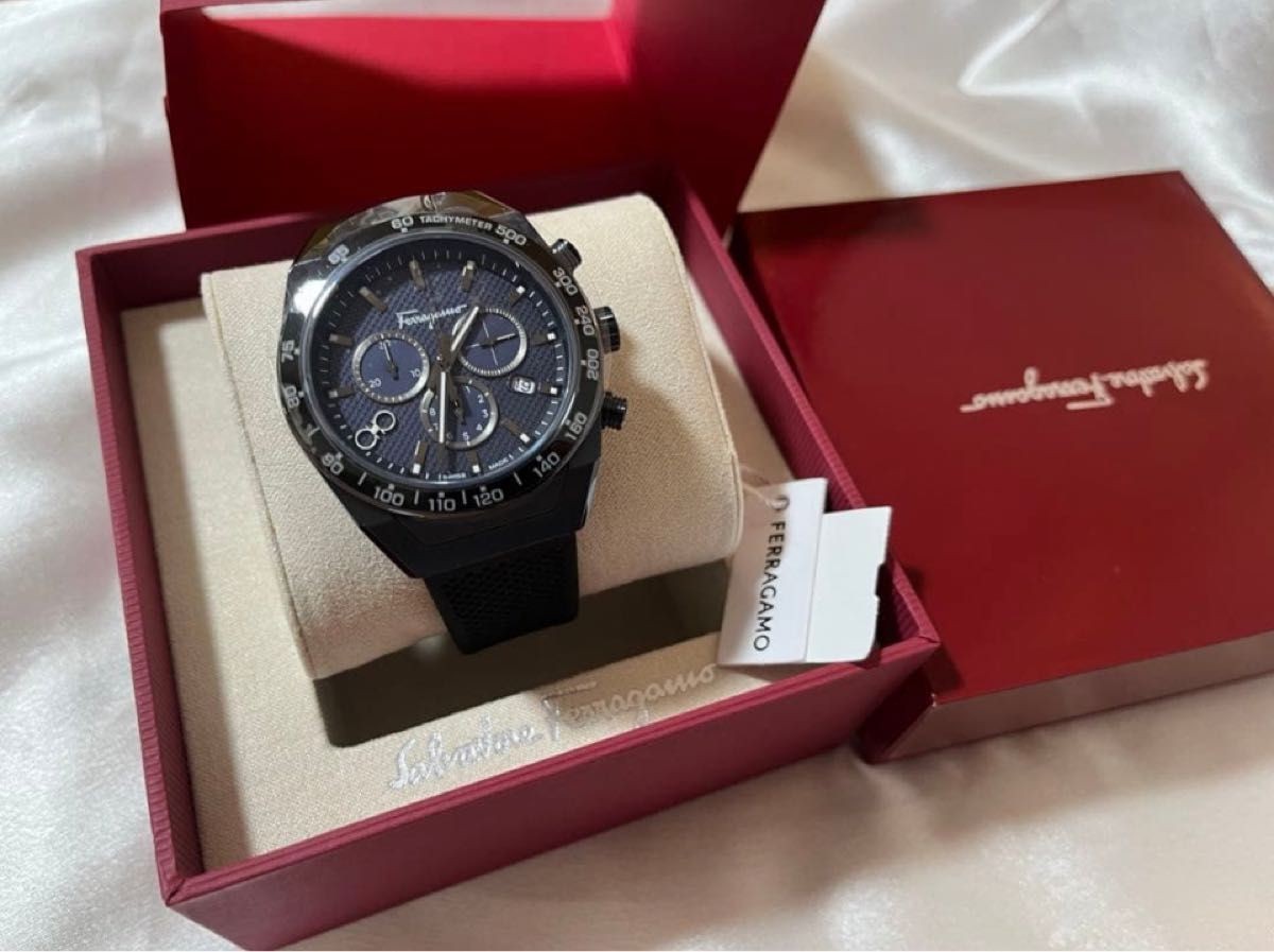 Regular 214 500 yen Brand New Swiss Made Ferragamo Chronograph Quartz Watch