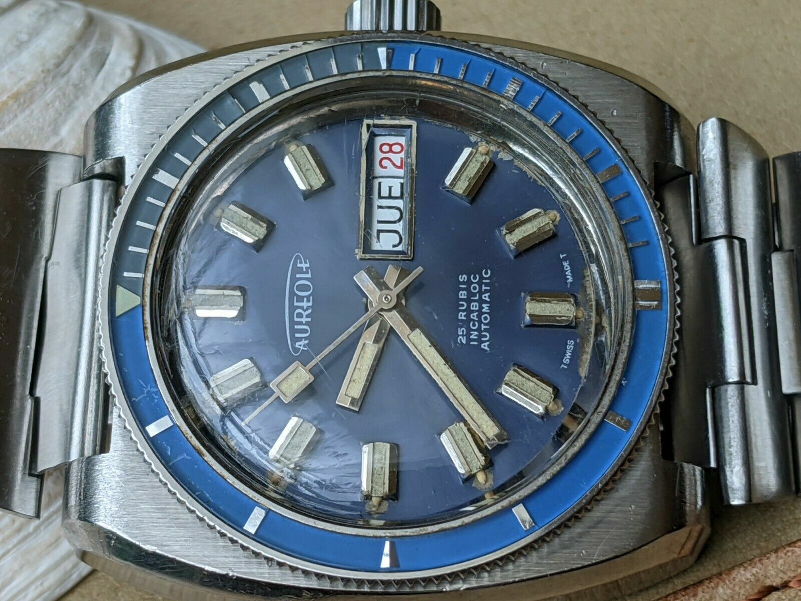 Vintage 1970’s Aureole 20 ATM Diver w/Blue Dial,Patina,All SS Case,AS 1906 Mvmt