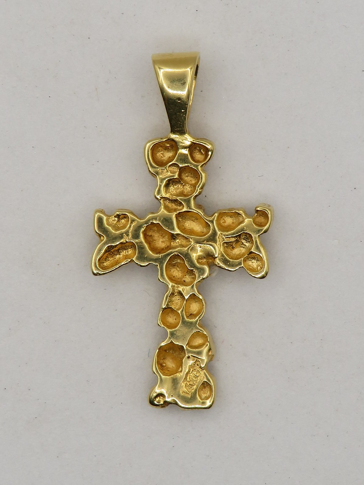 14k YELLOW GOLD CROSS PENDANT – GOLD NUGGET STYLE – 1 3/8″ HIGH *