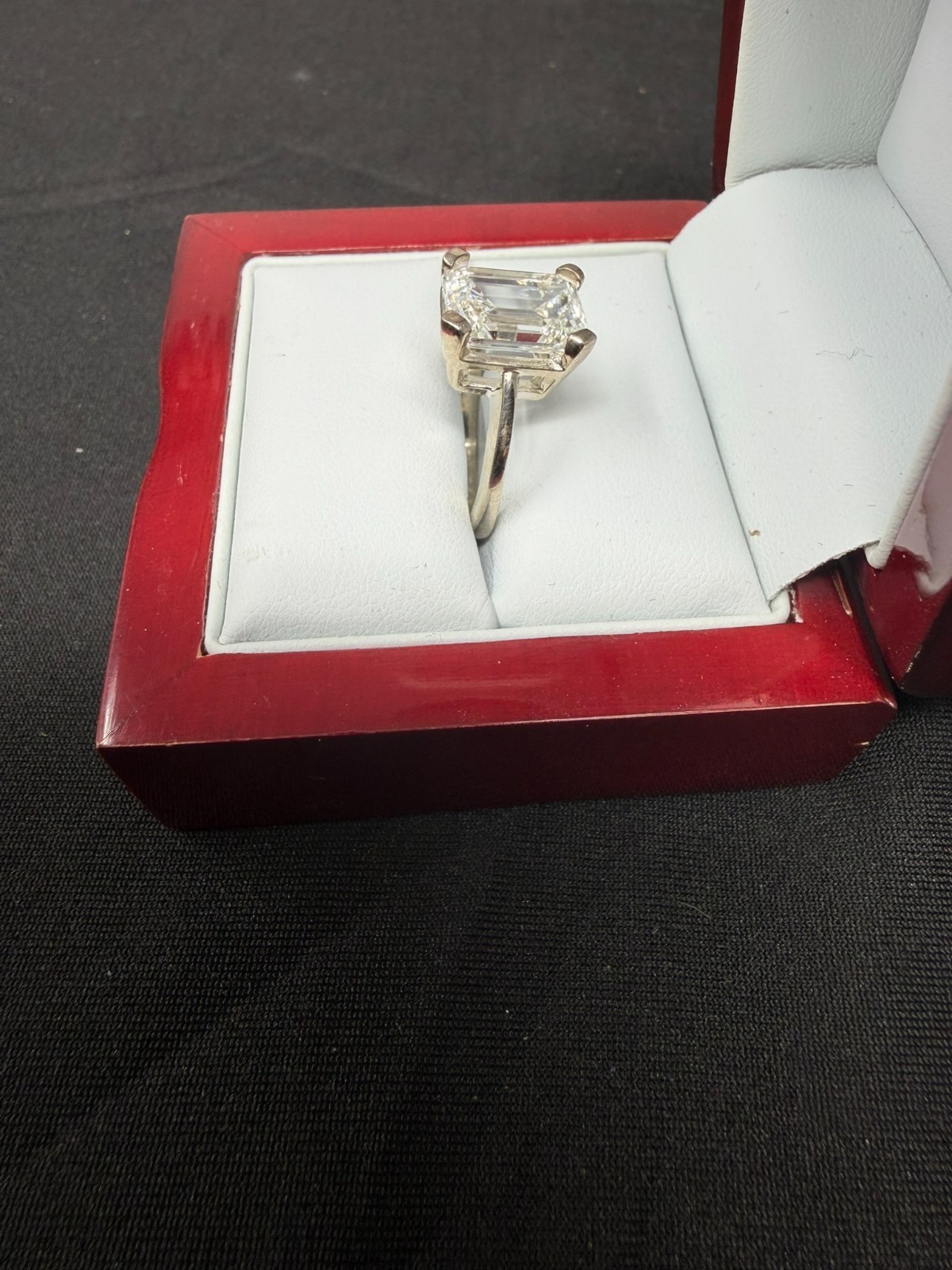 IGI CERTIFIED 4.76ct EMERALD CUT LAB GROWN DIAMOND ENGAGEMENT WEDDING RING