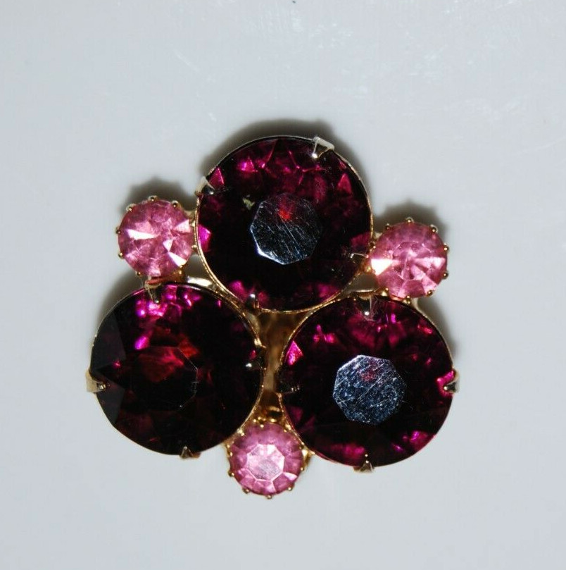 ELEGANT VTG RHINESTONE COUTURE DEEP RED & PINK CRYSTALS GOLDEN CLIP-ON EARRINGS