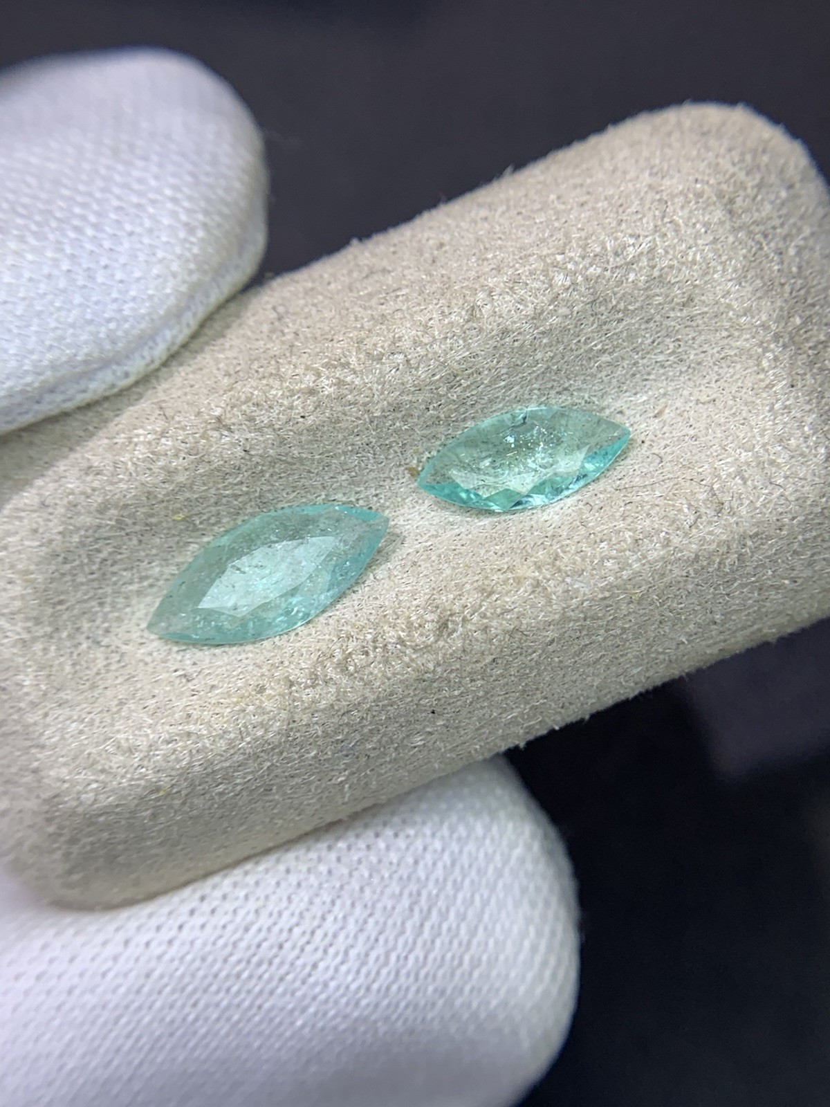 0.82Ct 2pcs Pariaba tourmaline