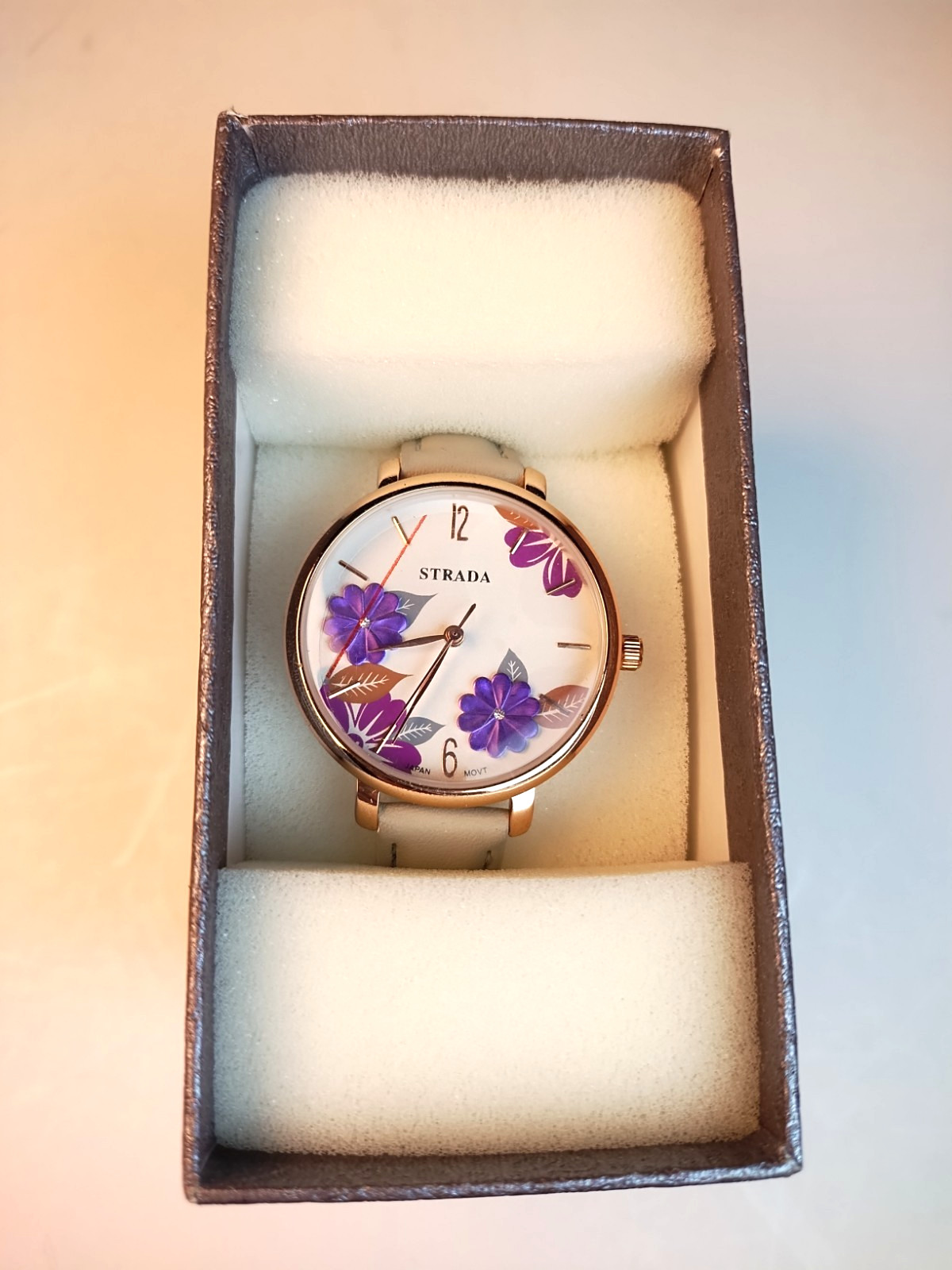 Strada Womens Floral Dial Gold Tone Fashion Watch Purple 3D Flowers New with Box