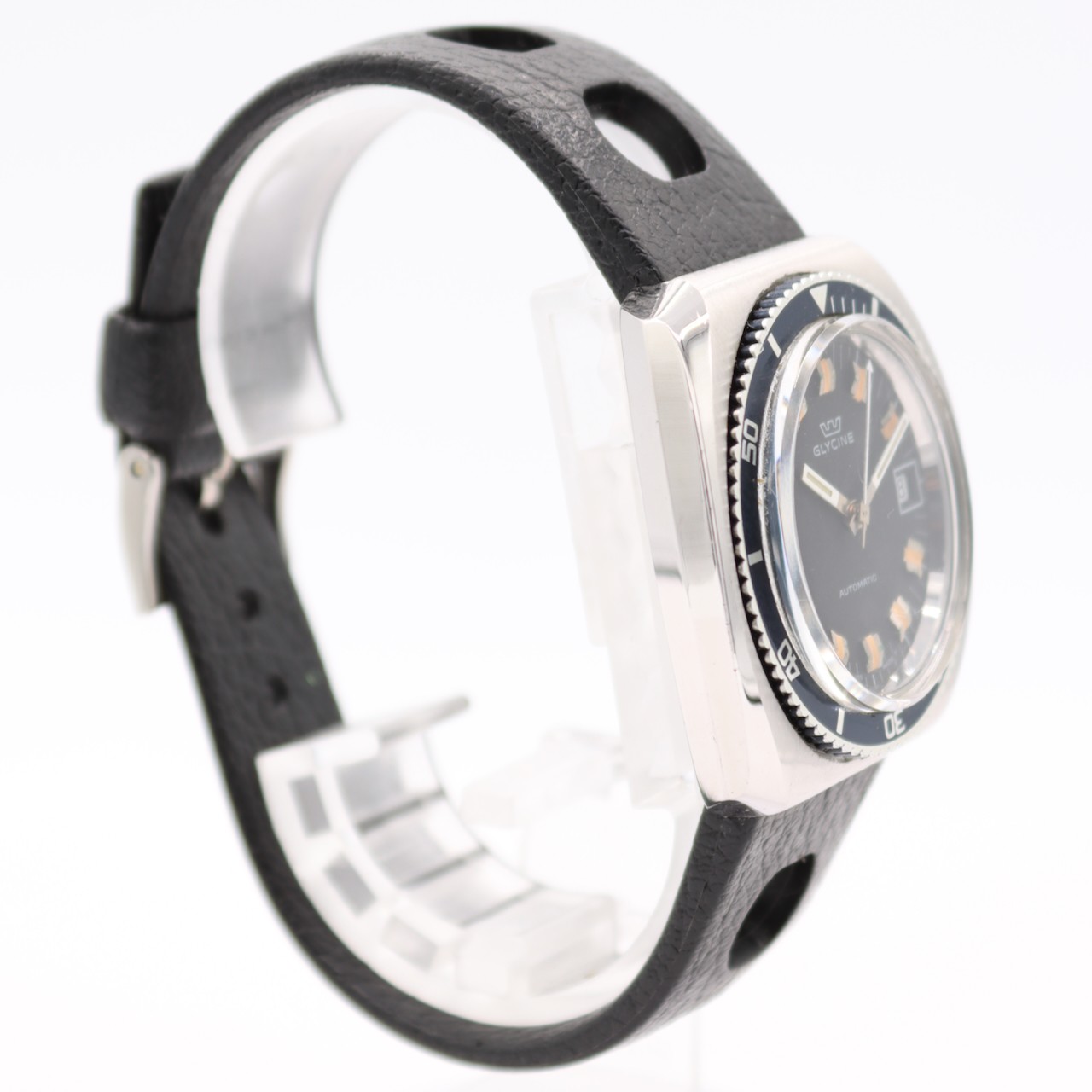 34mm Glycine 313.144 70s Cushion Diver Black Dial Automatic Wristwatch Swiss