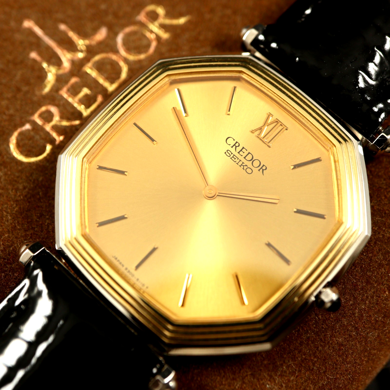 SEIKO CREDOR 9300-5060 14KT GOLD BAZEL Cal. 93A Vintage Japanese Watch