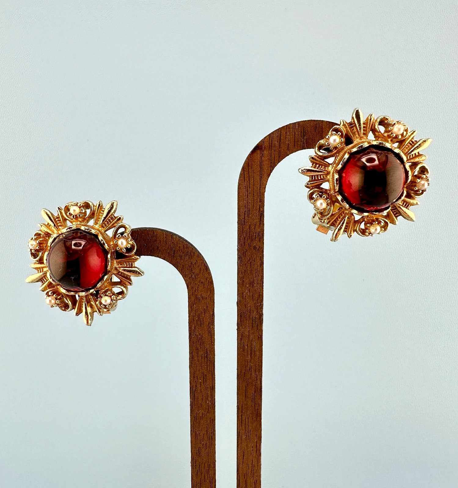 Vintage Clip On Earrings Red Glass Cabochon Gold Tone Faux Pearl Etruscan Rev