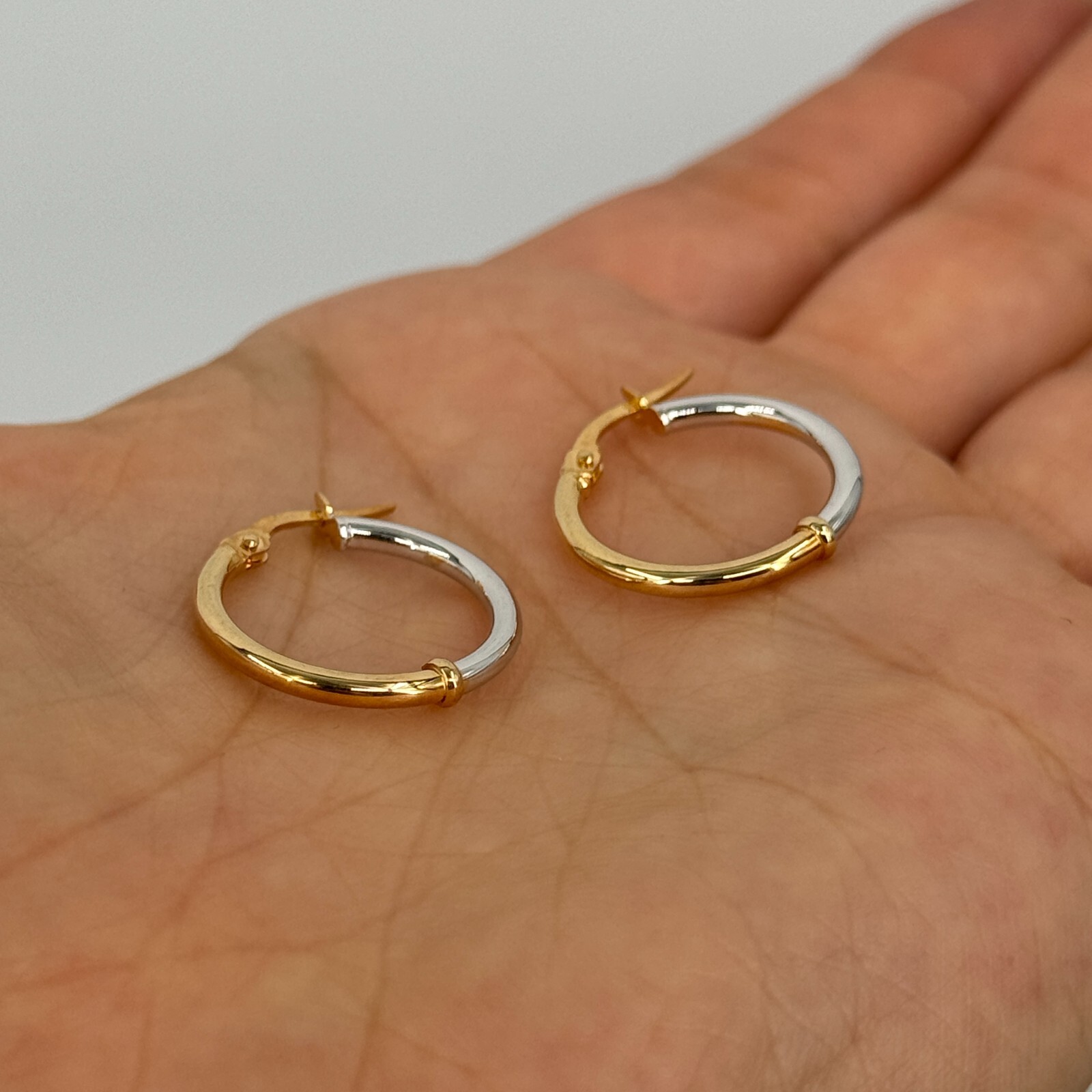 Italian 14k Yellow & White Gold Polished Small Thin Hollow Hoop Earrings 1.1gram