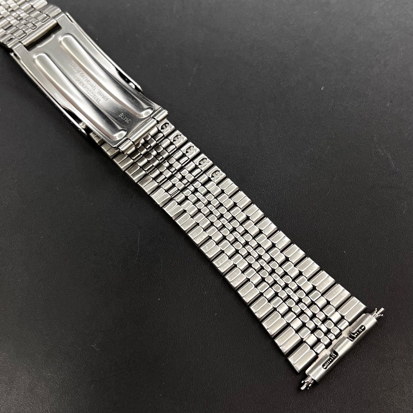 Vintage Maruman 18 to 19 MM Classic St, Steel Japan Men’s Watch Bracelet BS15C