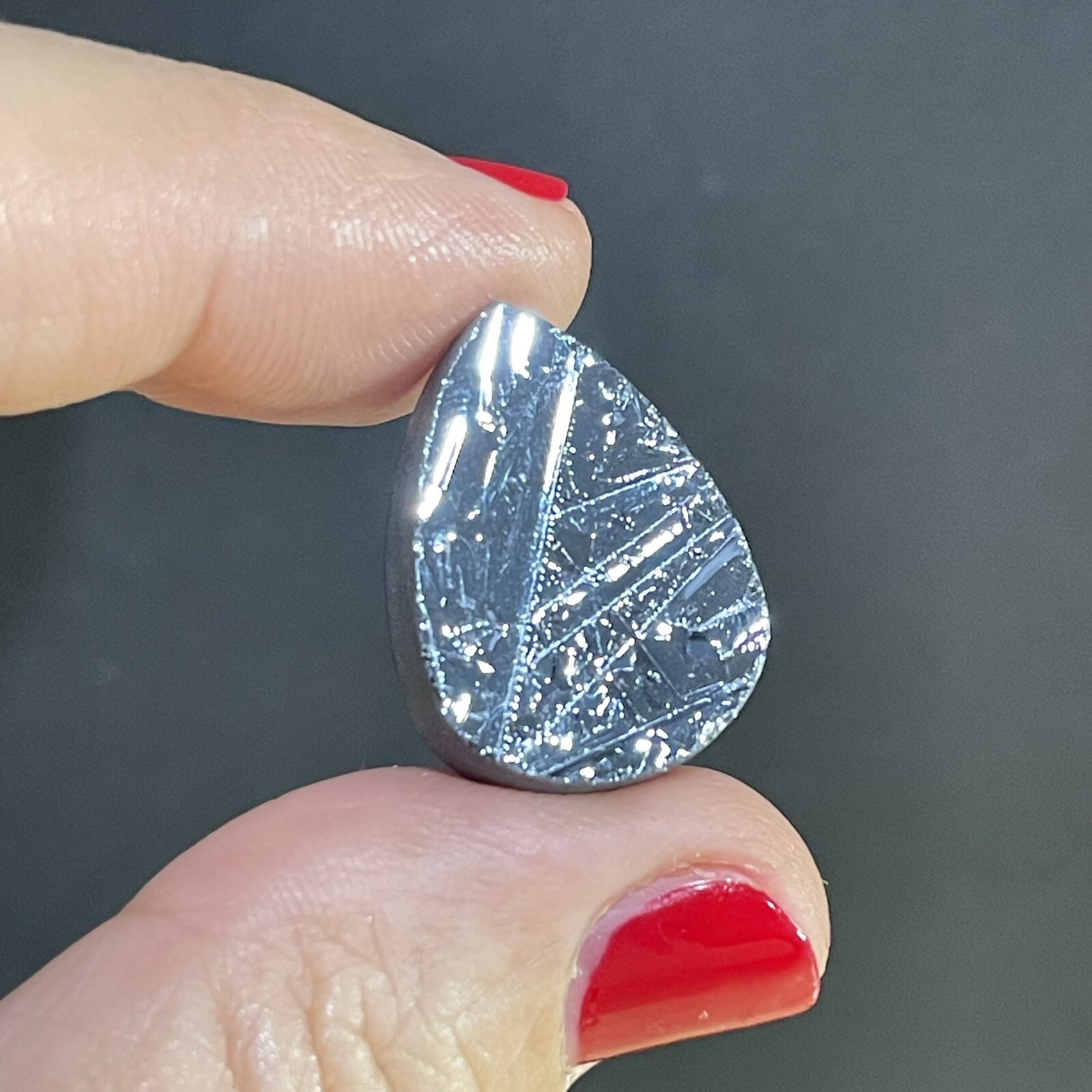 17ct 23x17x5.7mm Super Shiny Siliconite Silicon Teardrop Cabochon Loose Gemstone