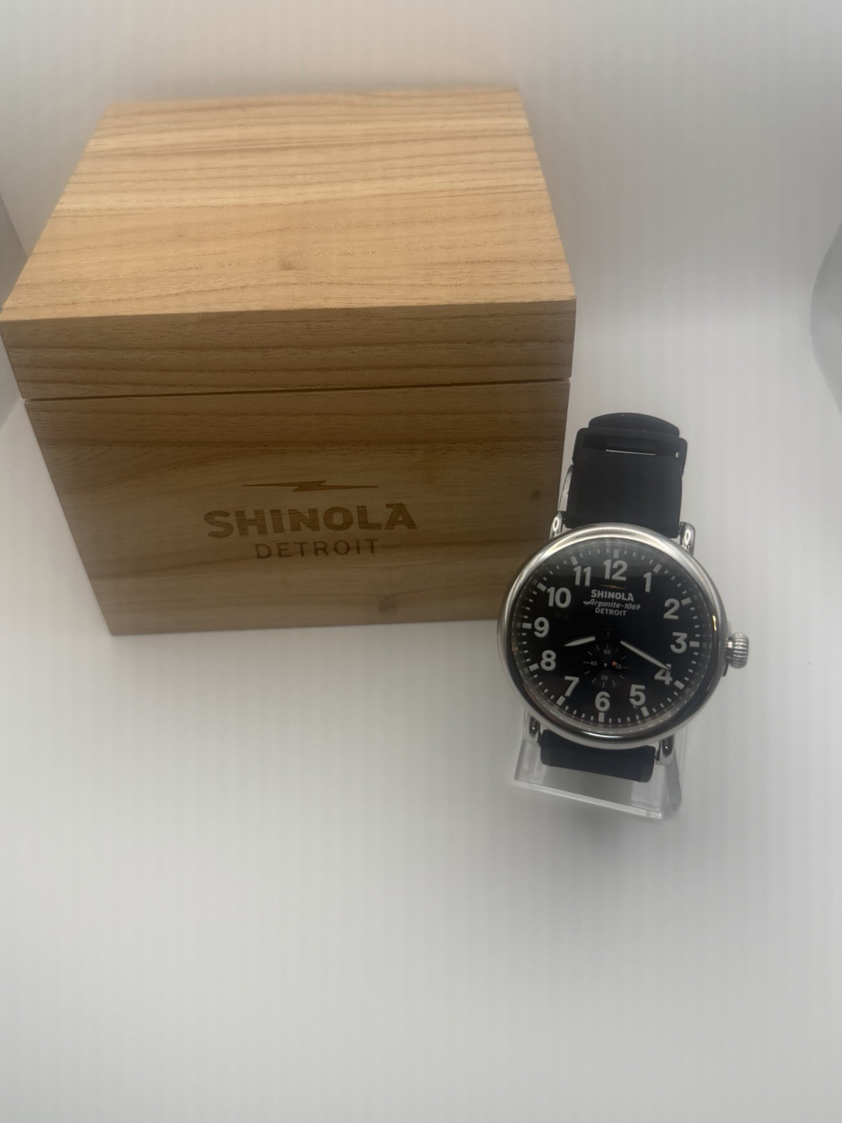Shinola Argonite-1069 Detroit 47mm Black Dial Quartz Arabic Watch and Box