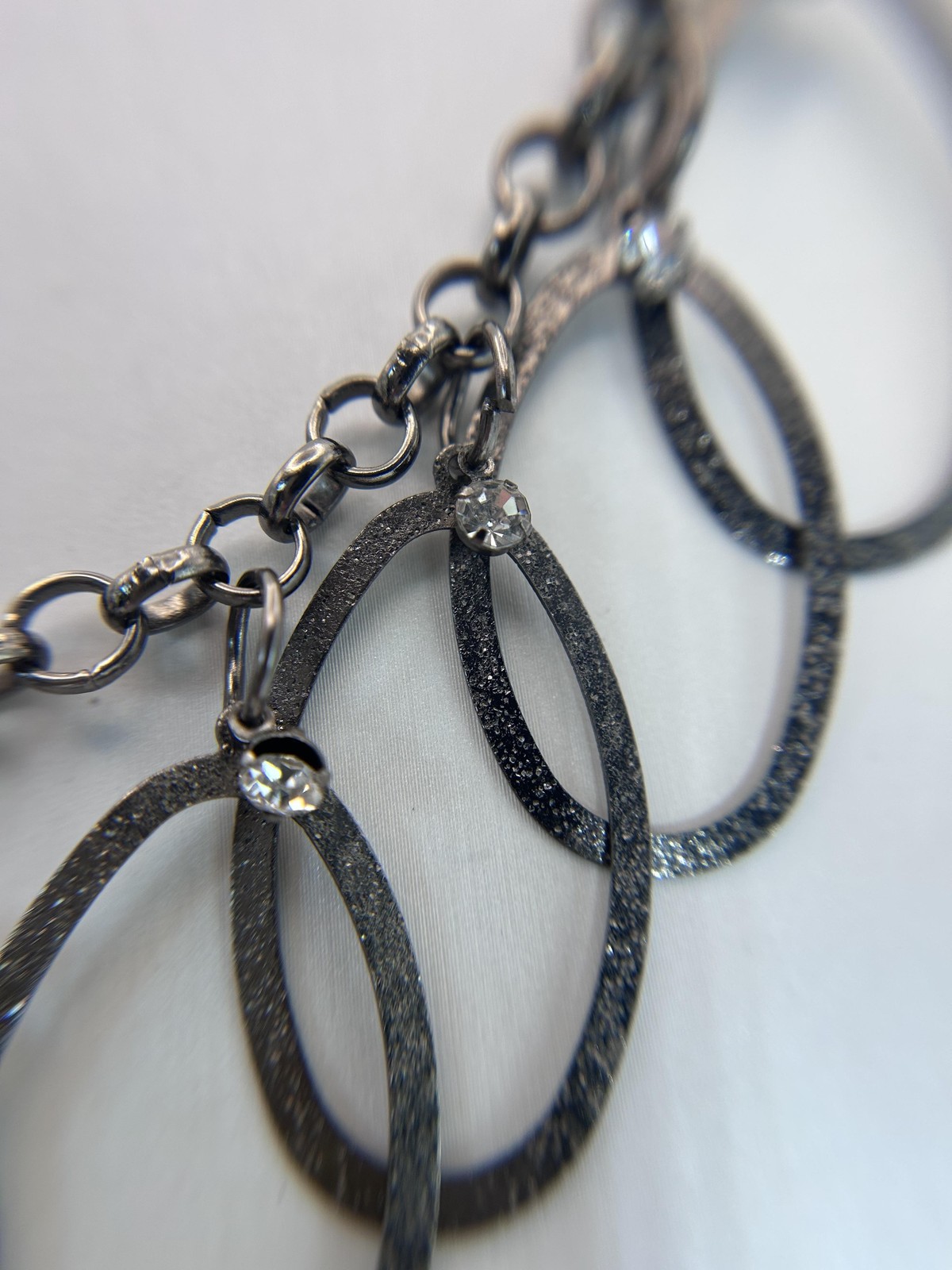 Necklace Silver Tone Oval Bib Statement Rhinestone Crystal Chain Lobster Clasp