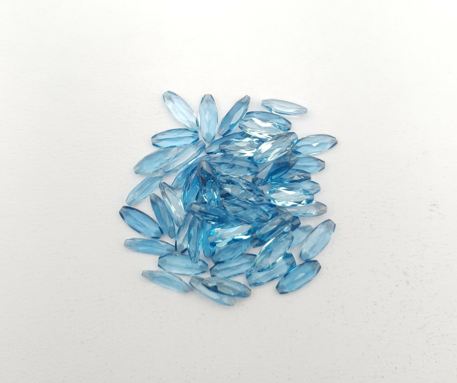 21 CT Natural London Blue Topaz Drill Marquise Cut Loose Gemstone 20 Pcs 4×10 MM