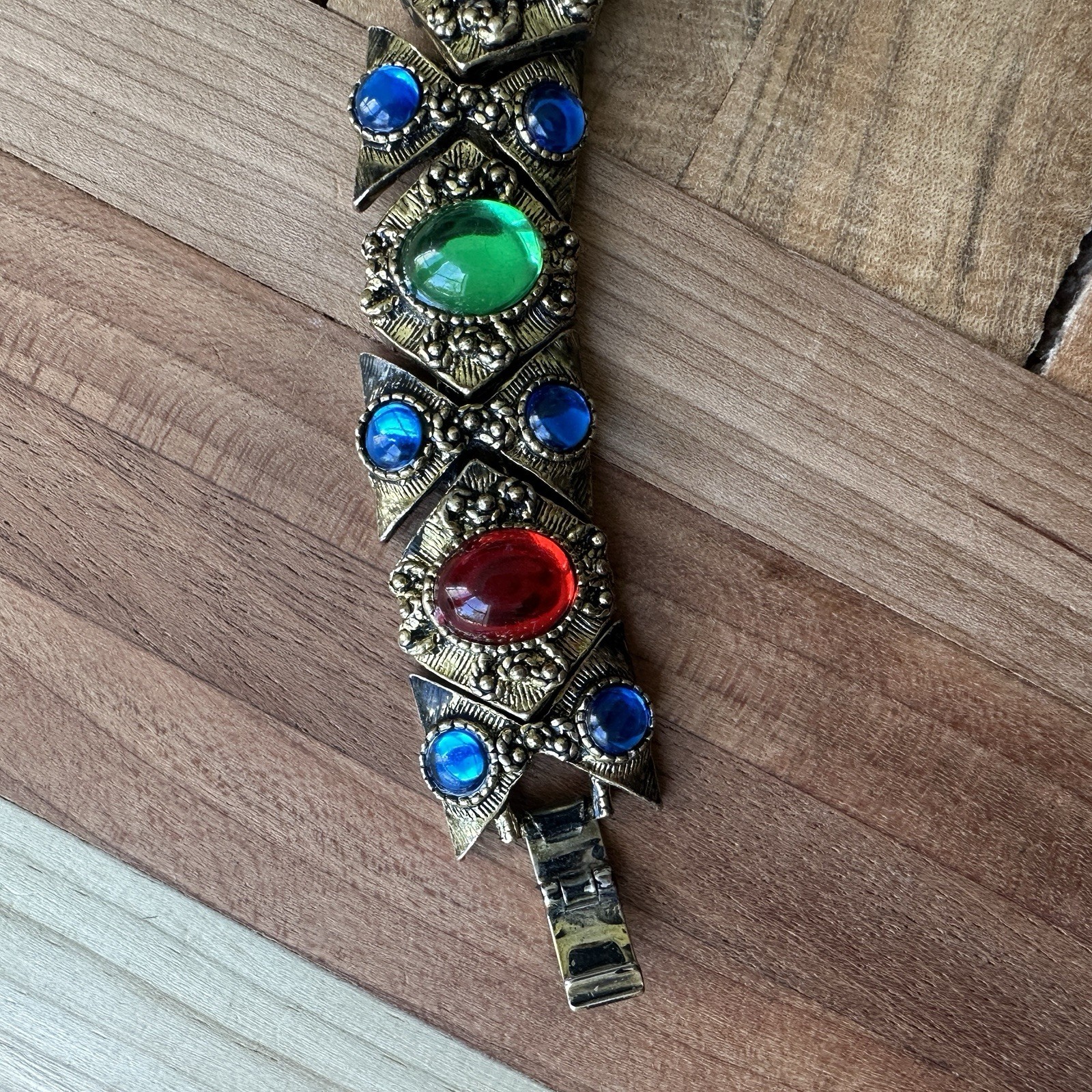 VTG Byzantine Etruscan Mogul Cabs Bracelet 7 Inch w Earrings Multicolor Ornate