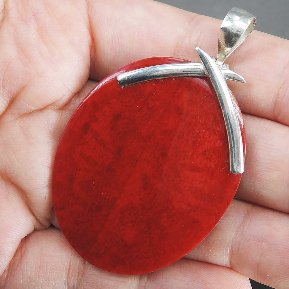 925 Sterling Silver Flat Oval Shaped Red Coral & Resin Pendant Jewelry, RCP-243