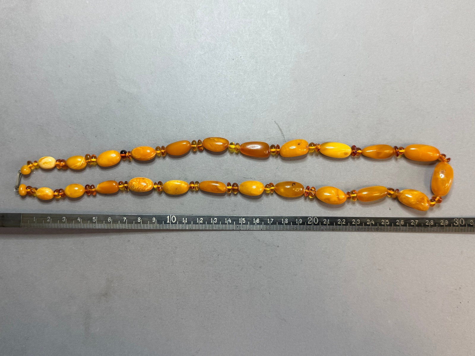 Vintage Baltic Butterscotch Amber Necklace Egg Yolk Honey Oval Beads 32.1g 60cm