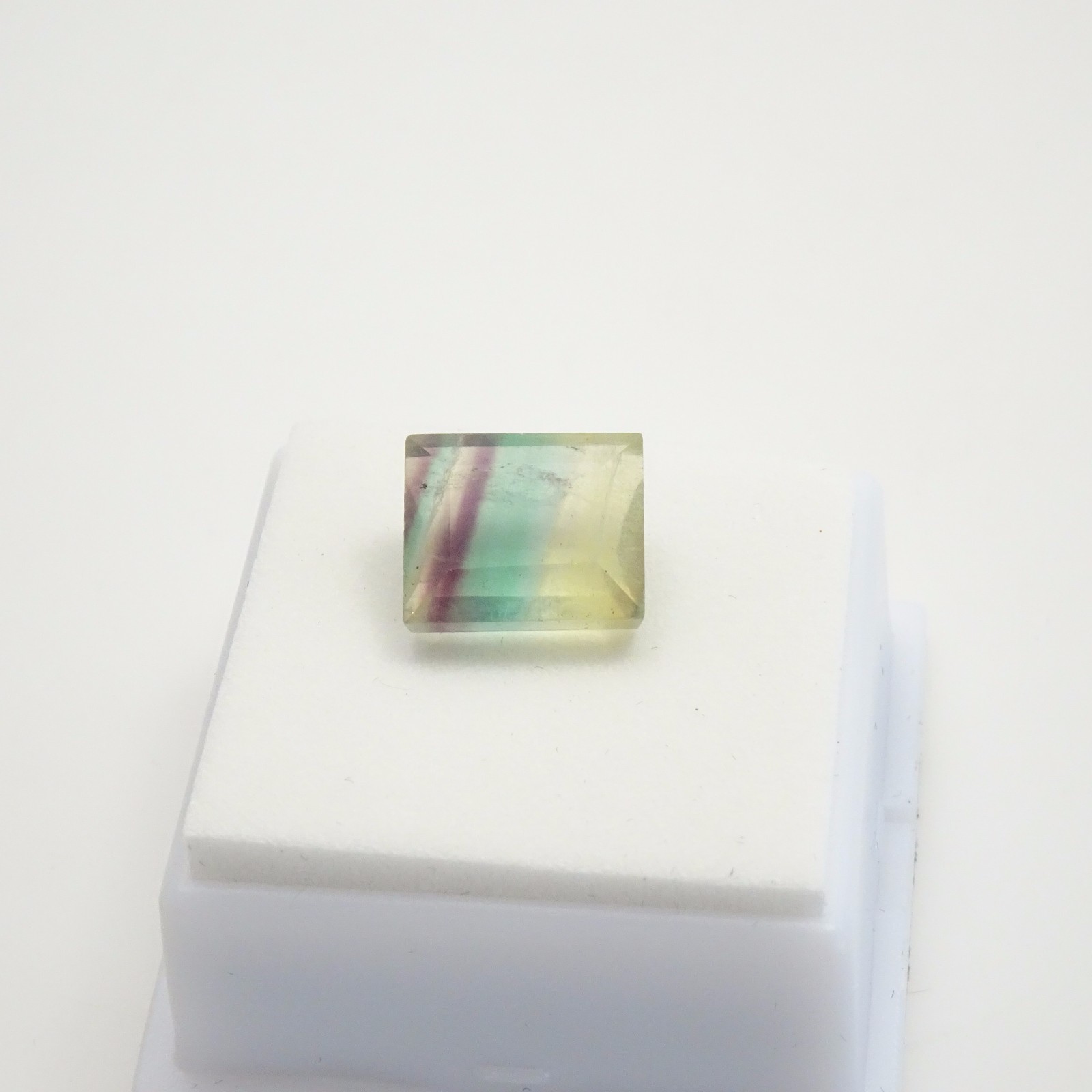 Beautiful Banded Fluorite – 9.80ct – Emerald – 12.43×10.48mm -Fluorite Gemstone