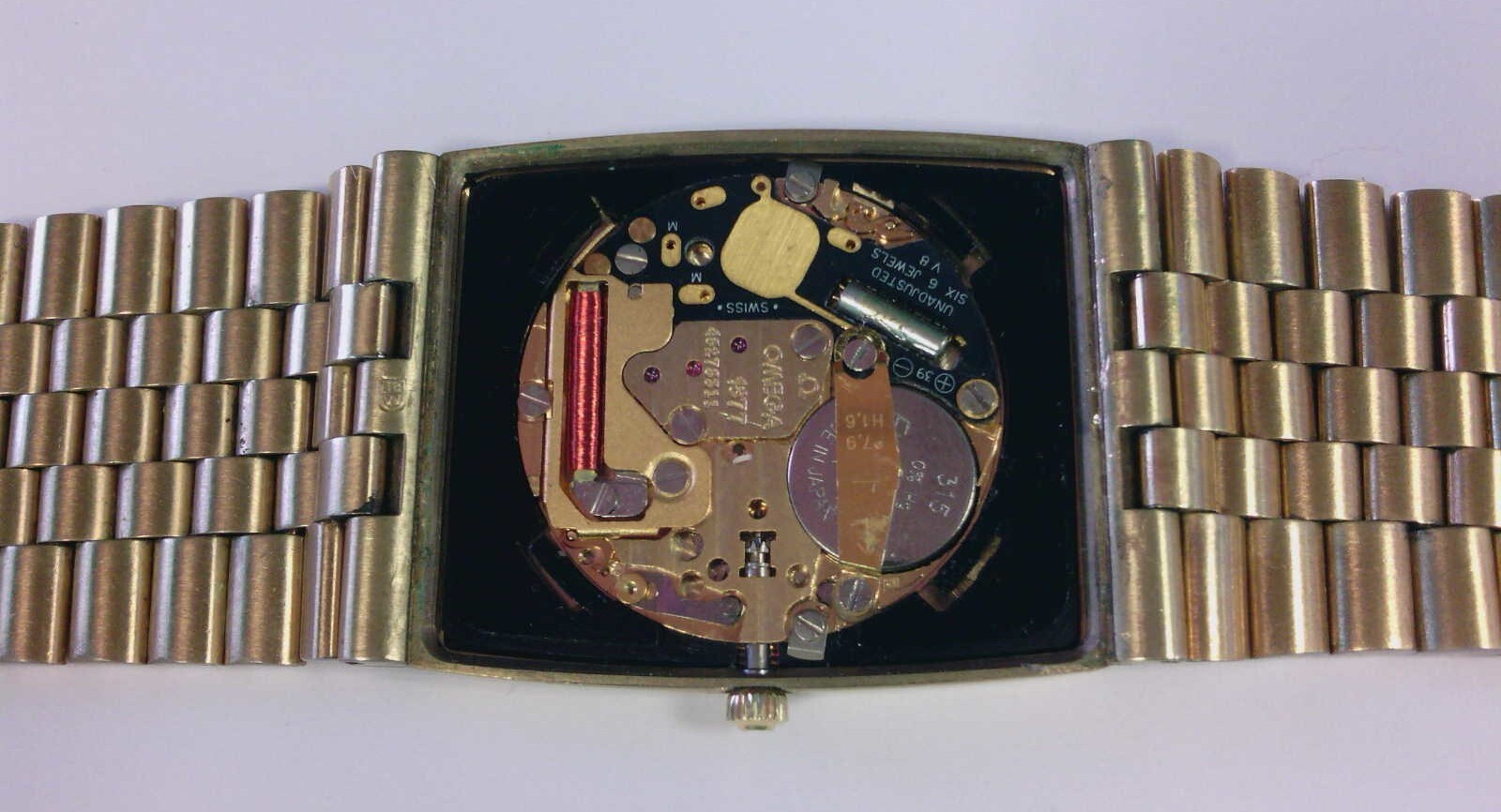 VTG OMEGA DeVille 10k RGP QUARTZ Watch W Original Box, Tag, Links! DOES NOT WORK