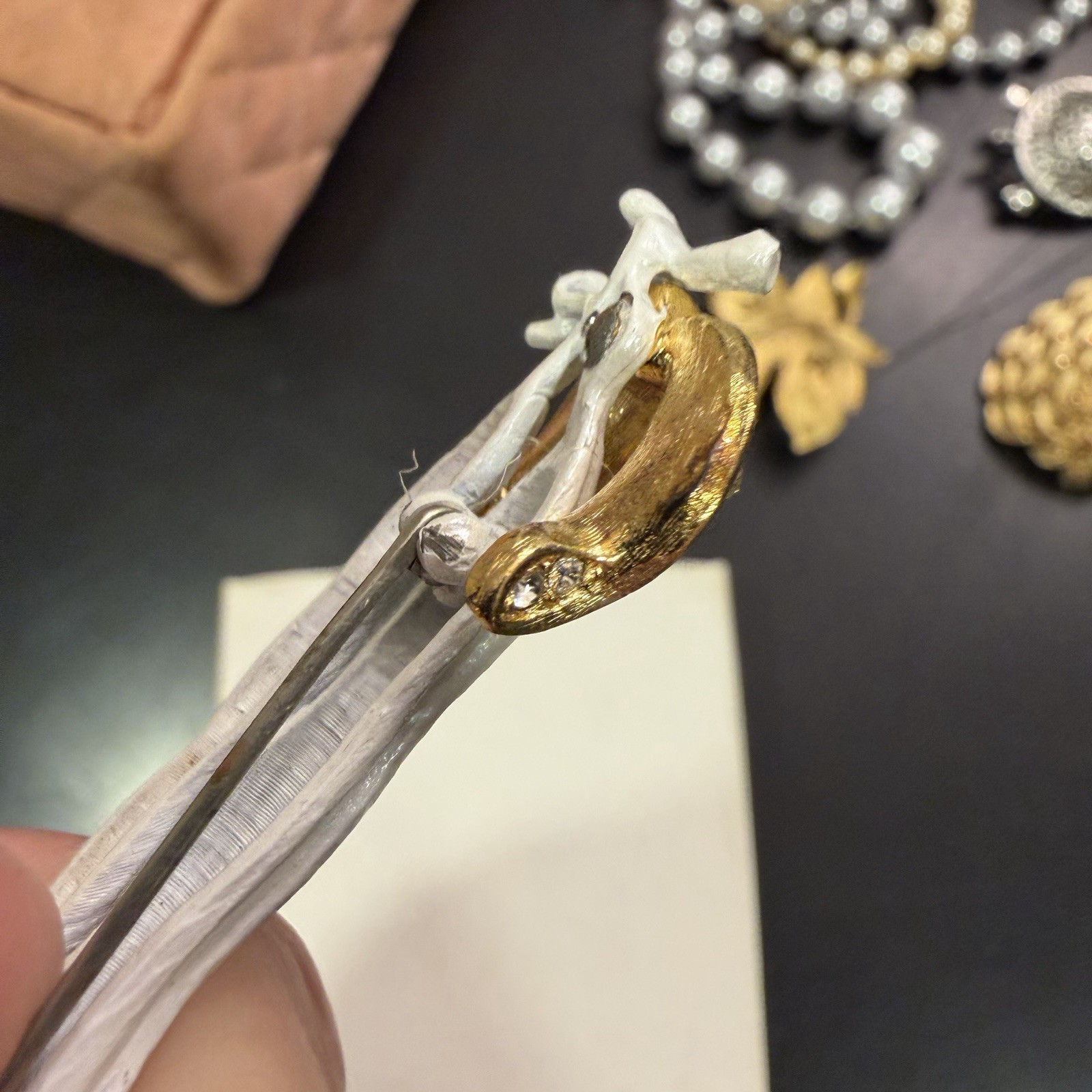 Vintage White Enamel Pea Pod Figural Brooch Pin Gold Tone Rhinestone Leaves