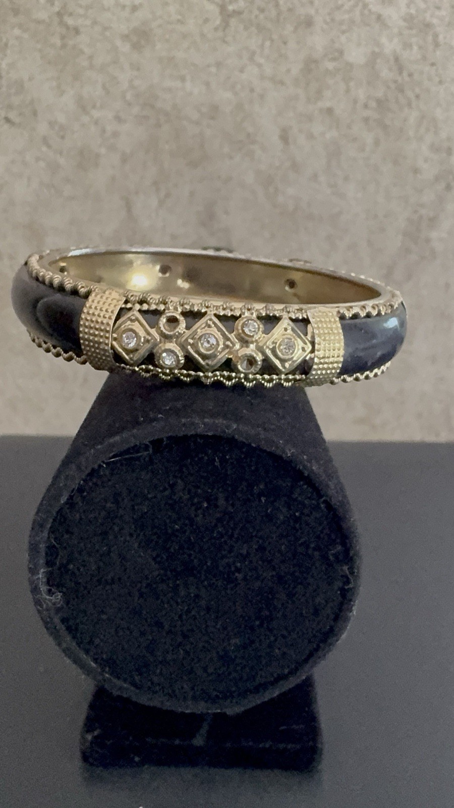 Gold Tone Black Cream Enamel Hinged Bangle Bracelet Lot Size 8 Missing Stones