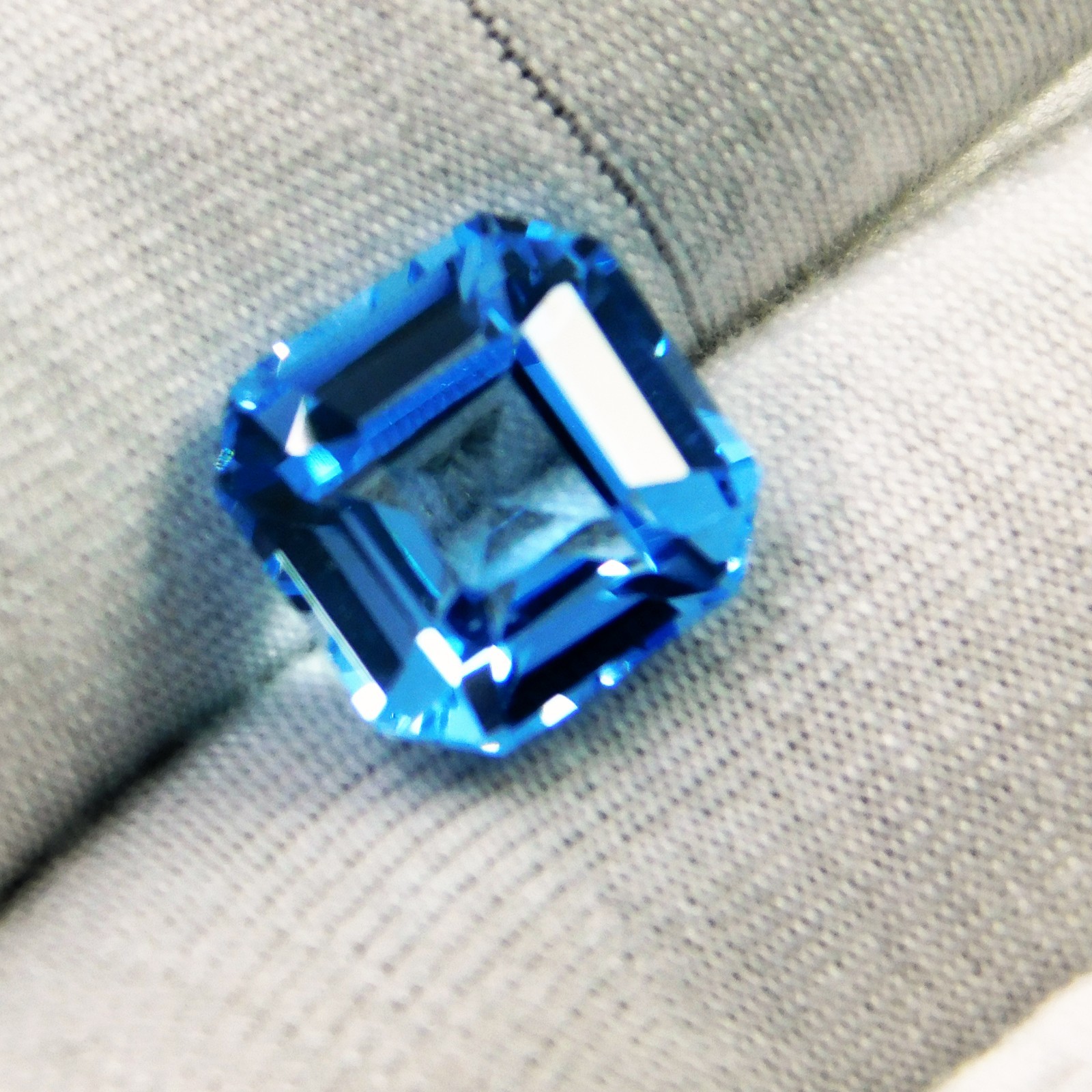 CERTIFIED Natural Unheated 7.40 Cts Blue Sapphire Radiant Loose Gemstone