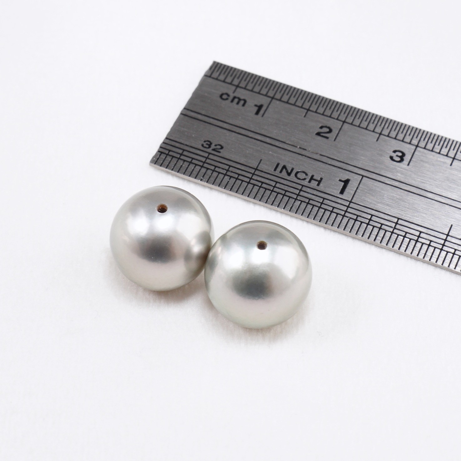 Pair,High Luster 12.3-12.5MM Round Silver-Gray Tahitian Loose Pearl,Half Drilled