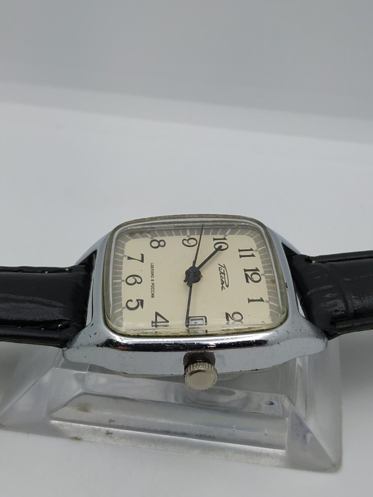 Russian Men’s Dress Vintage Watch Raketa Mechanical 2609 Retro USSR Soviet