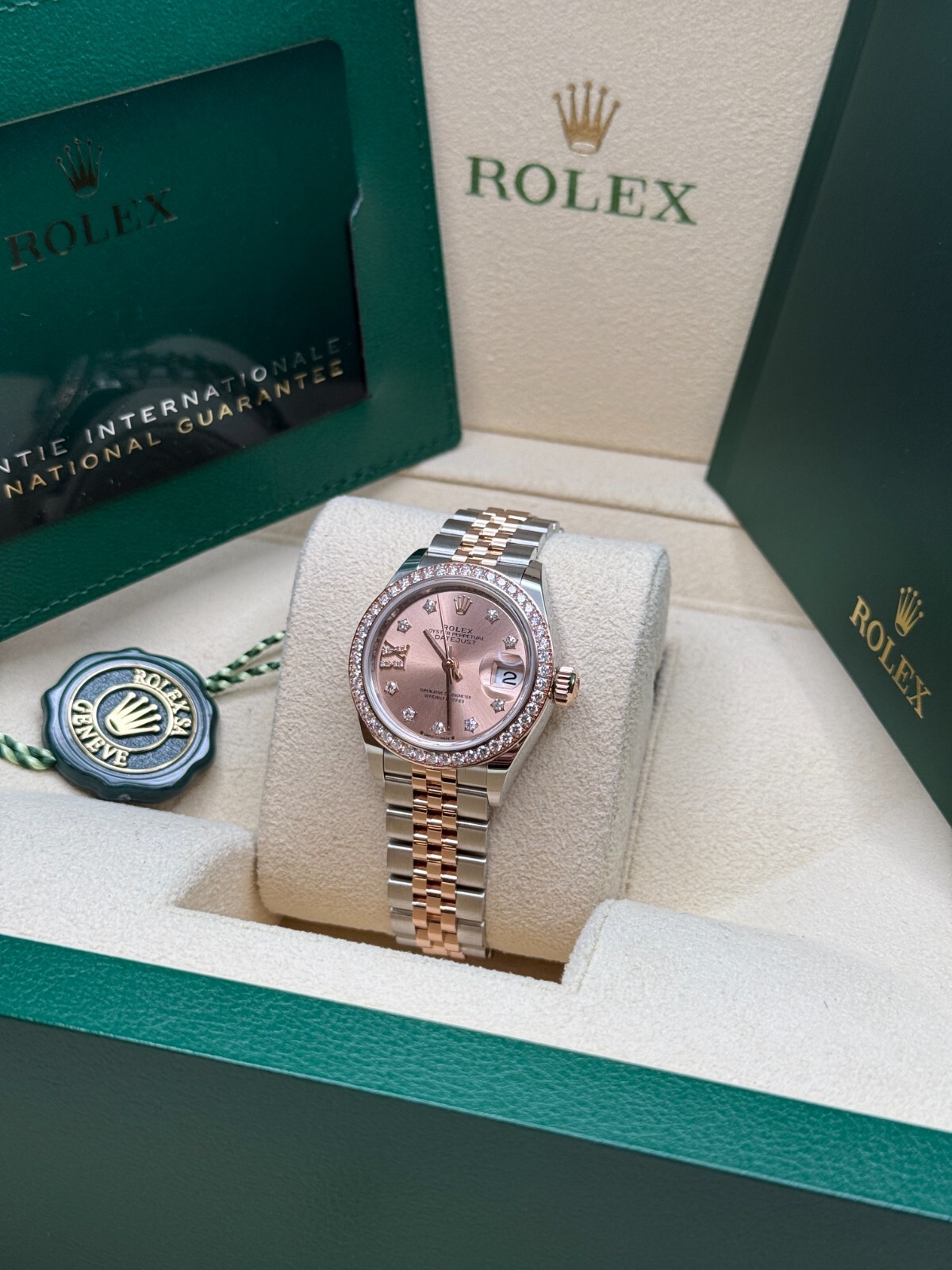 Rolex Lady-Datejust NEW 2024 Pink Star Diamond Dial Two Tone Rose Gold Jubilee