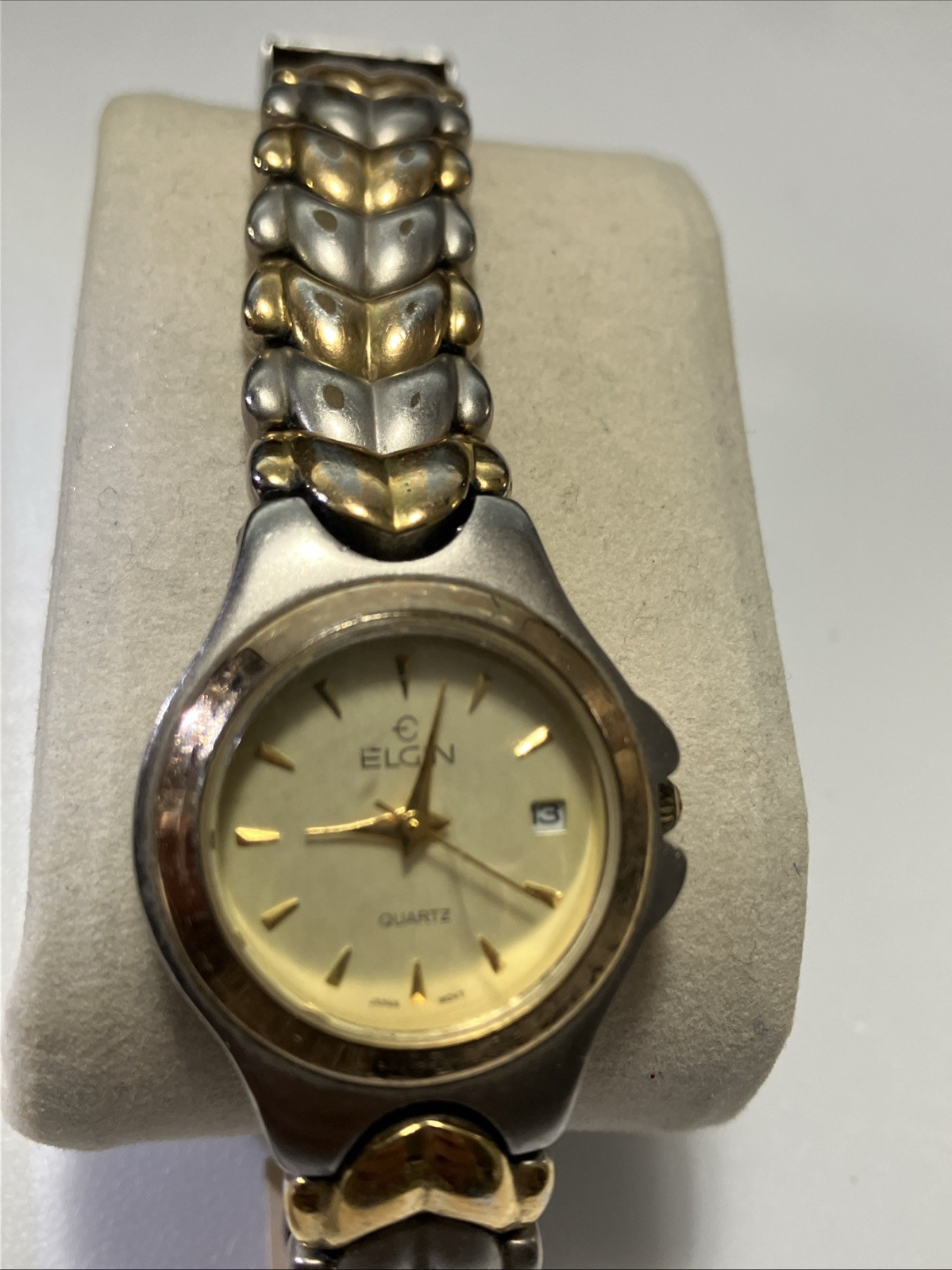 Elgin PreOwned Two Tone Quartz Watch EM885 Fresh Battery