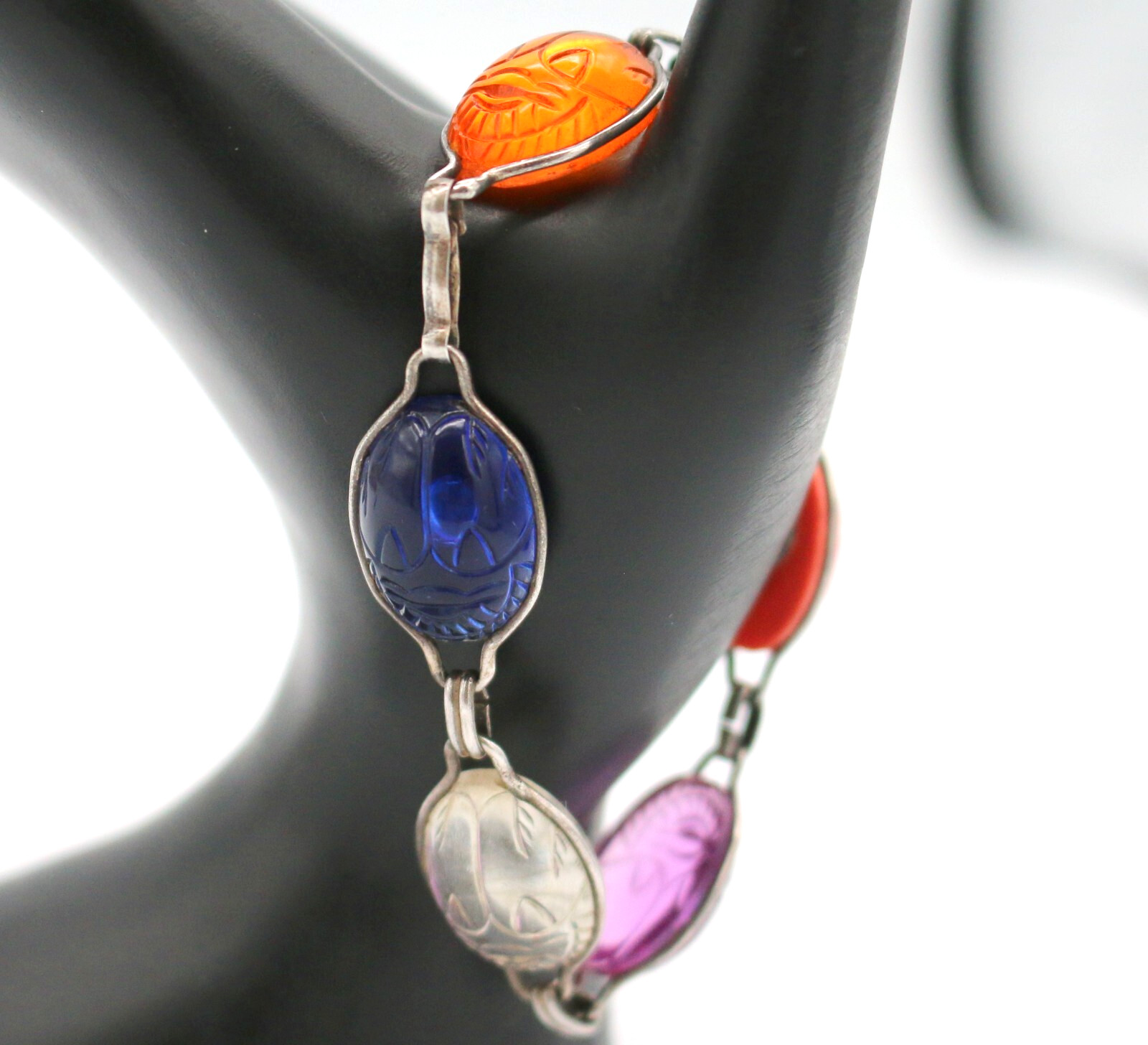 Vintage Truart Sterling Silver Carved Lucite Scarab Bracelet 7 IN 8.8 Grams