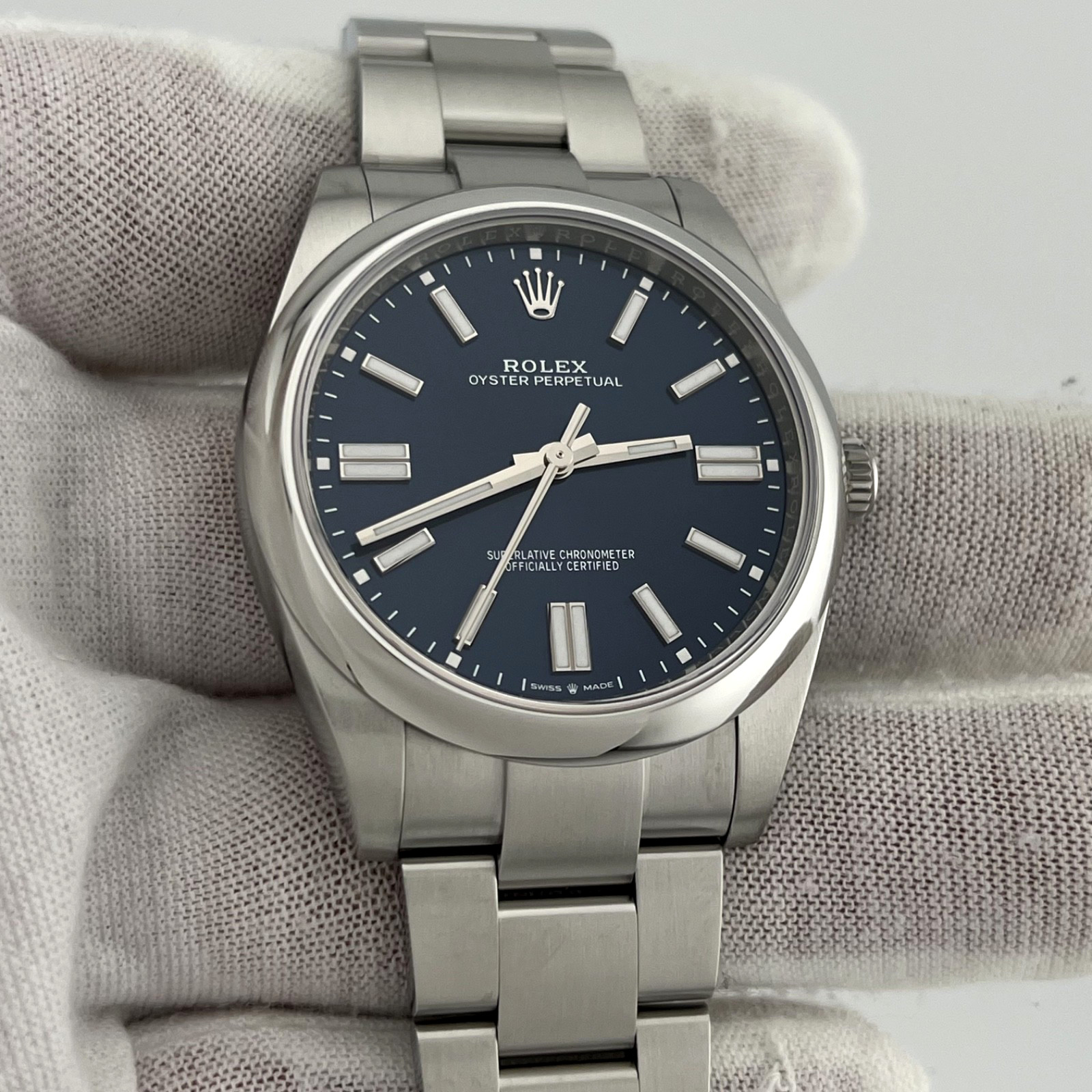2025 Rolex Oyster Perpetual 124300 41mm Blue Dial Stainless Steel Box Papers
